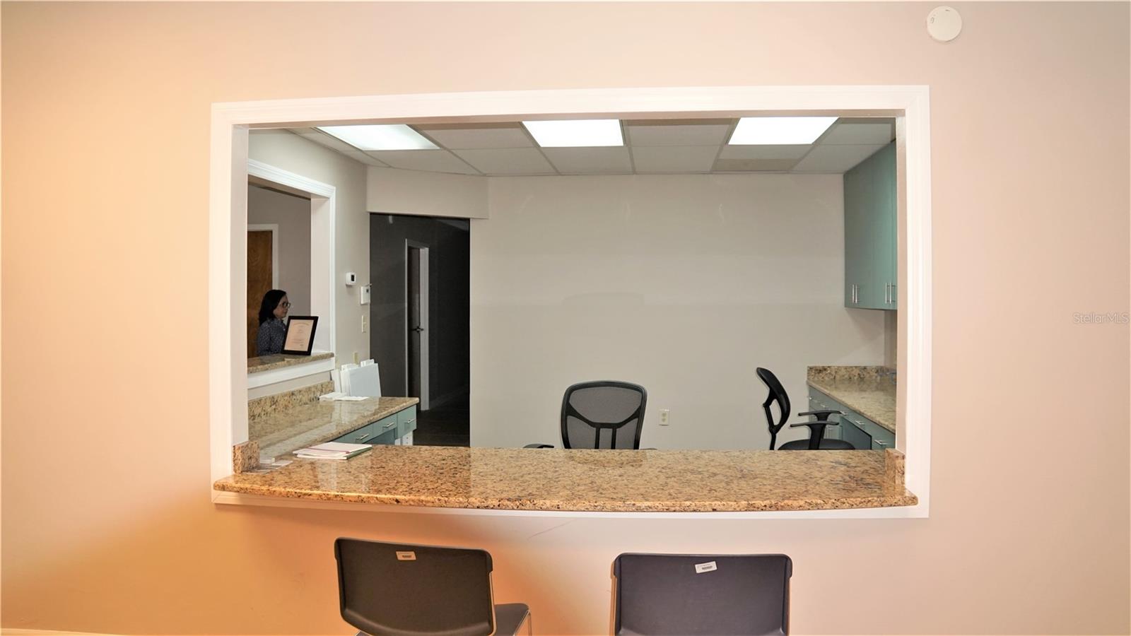 1287 N SEMORAN BLVD #100, ORLANDO, FL, 32807