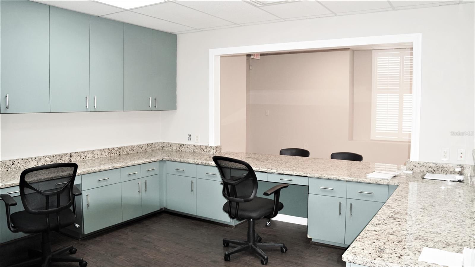 1287 N SEMORAN BLVD #100, ORLANDO, FL, 32807