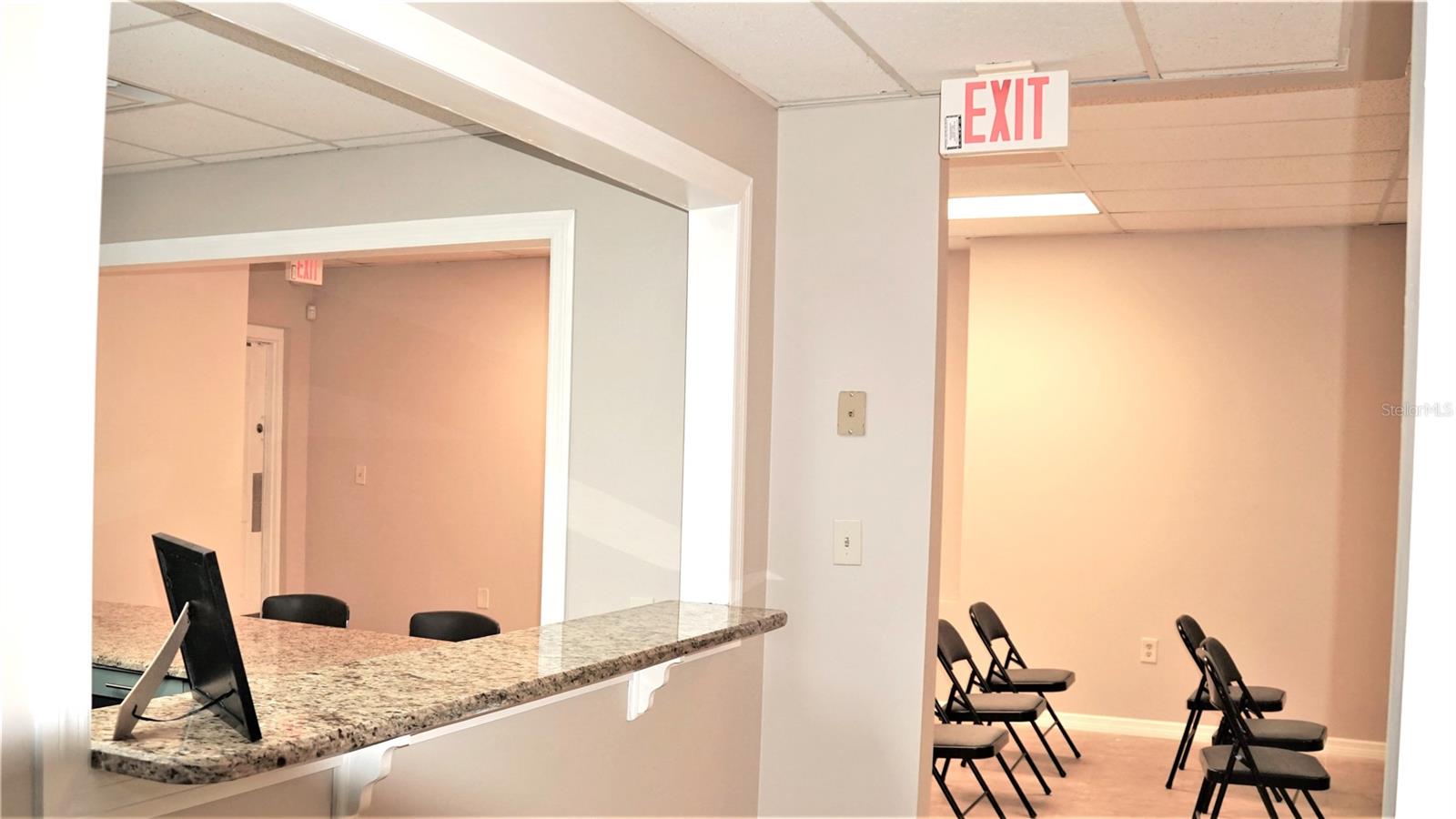 1287 N SEMORAN BLVD #100, ORLANDO, FL, 32807