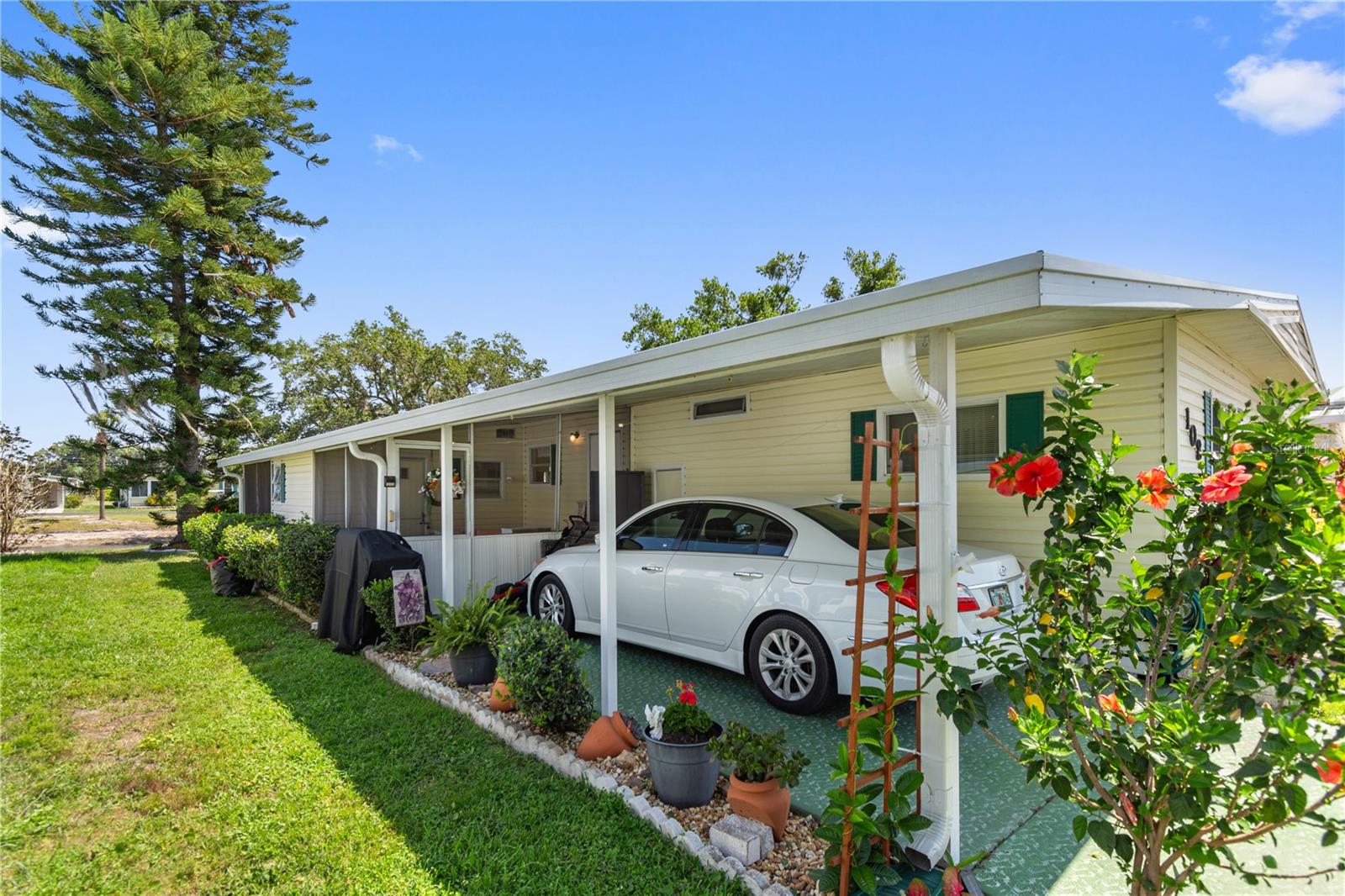 108 LAKE HAZEL DR, WINTER HAVEN, FL, 33884