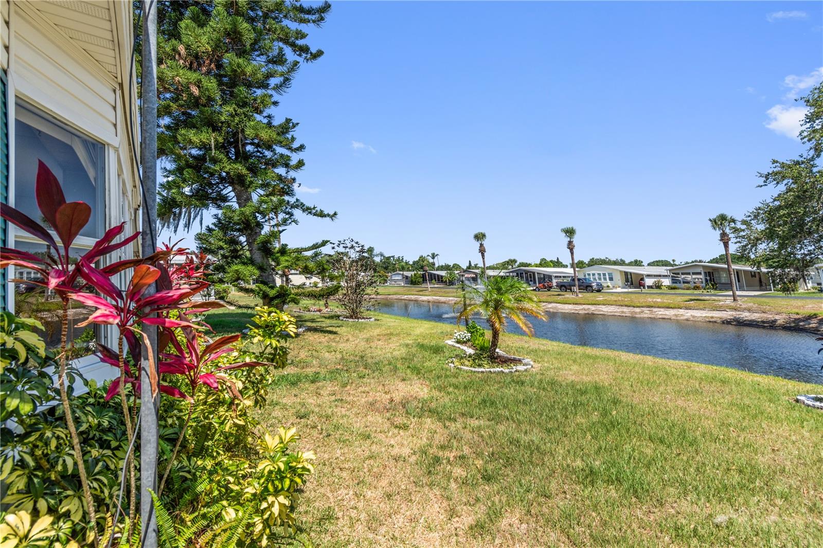 108 LAKE HAZEL DR, WINTER HAVEN, FL, 33884