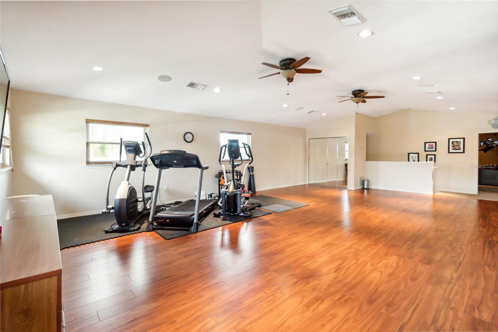 480 LAKE KATHRYN CIR, CASSELBERRY, FL, 32707