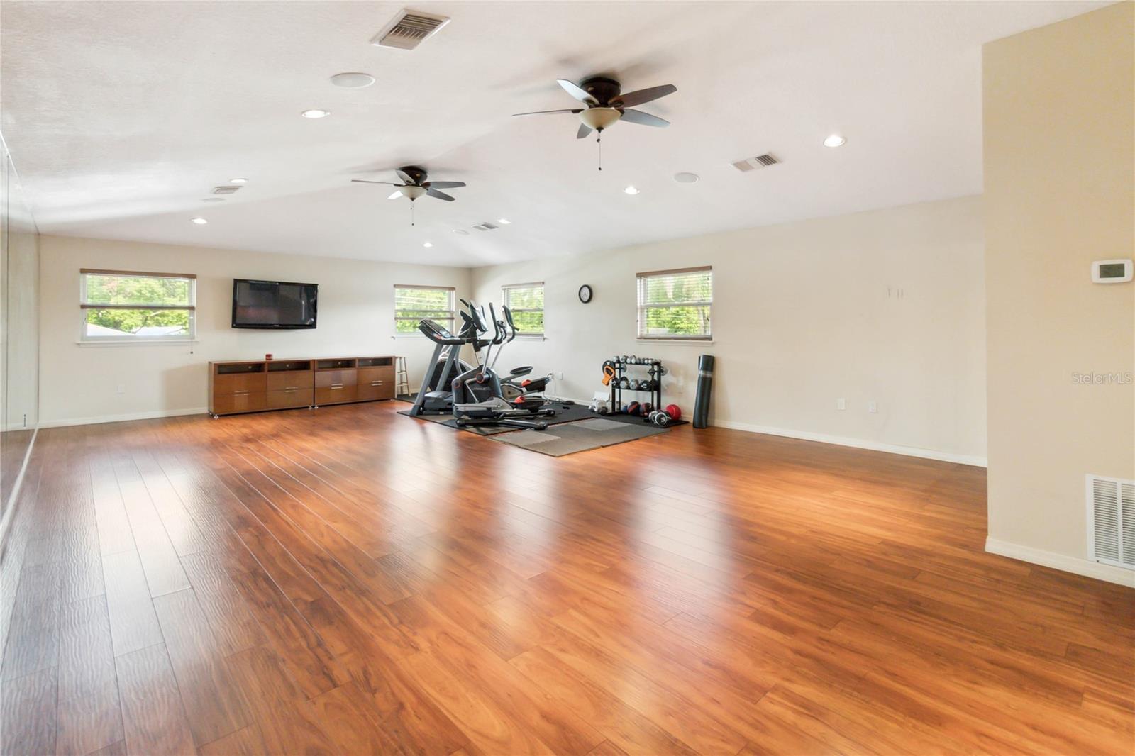 480 LAKE KATHRYN CIR, CASSELBERRY, FL, 32707