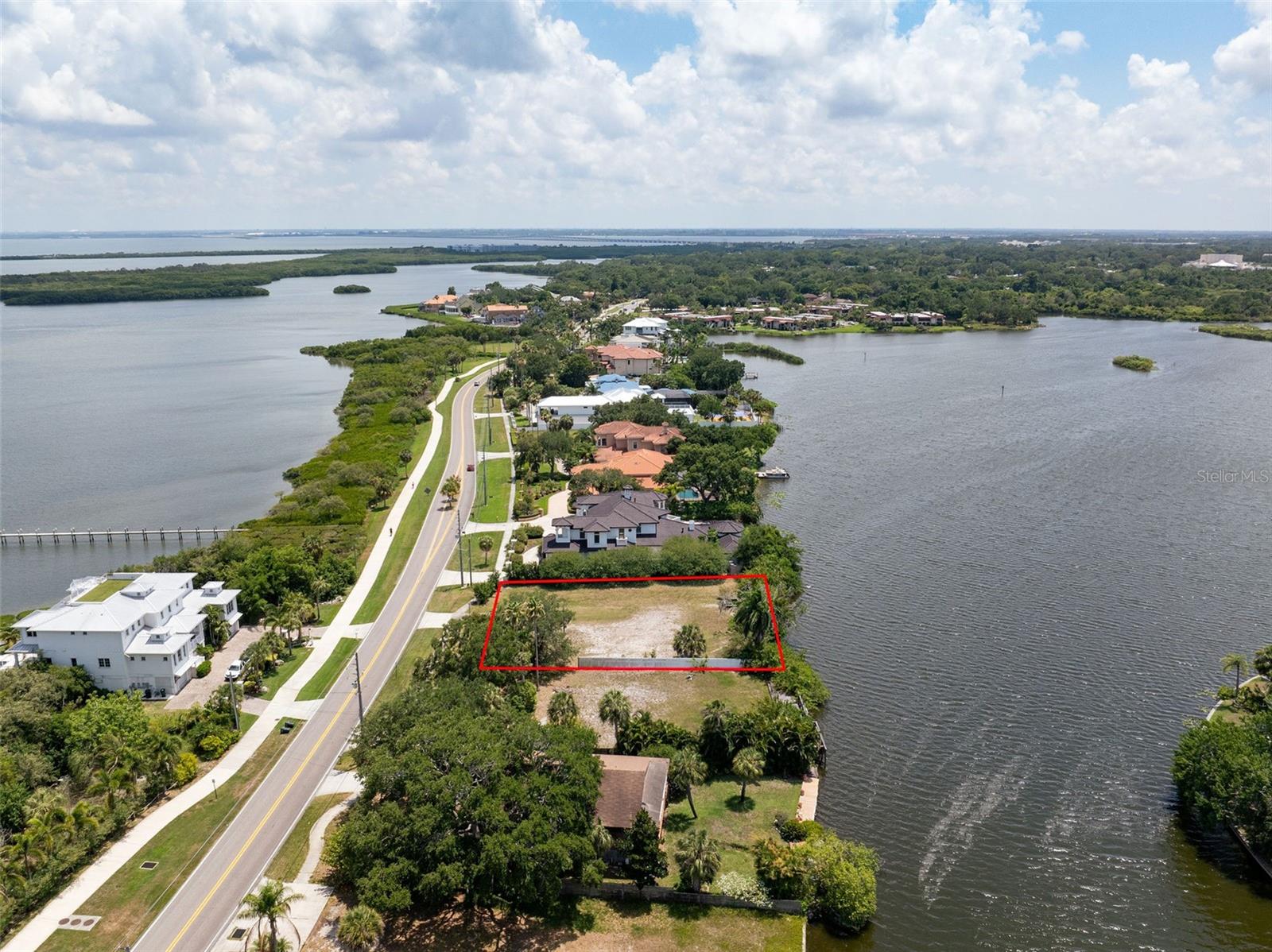 939 S BAYSHORE BLVD, SAFETY HARBOR, FL, 34695