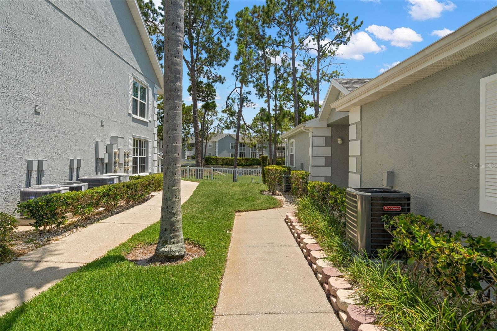 7704 HILLSIDE CT #104, HUDSON, FL, 34667