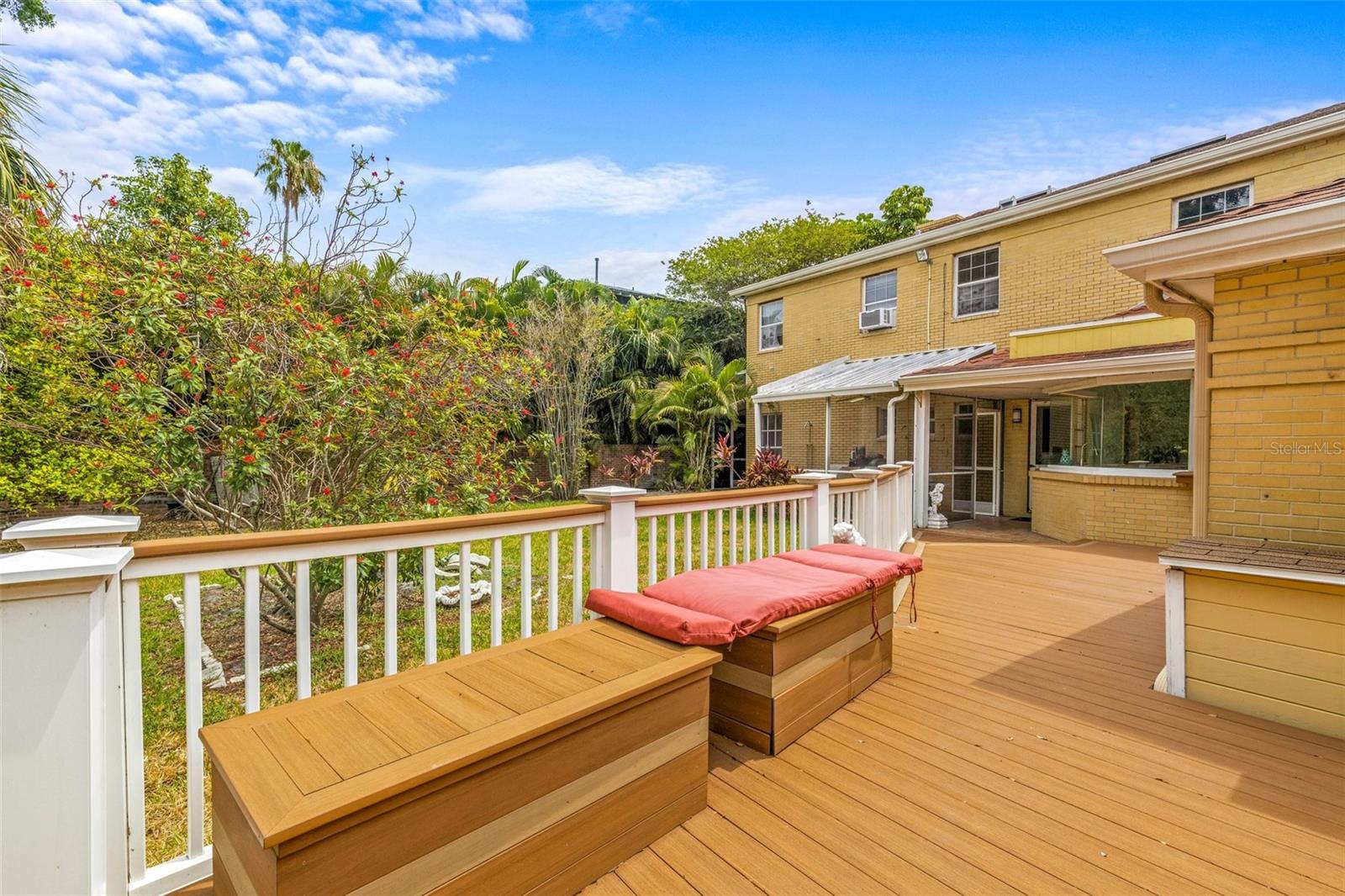 T3529596 Property Photo