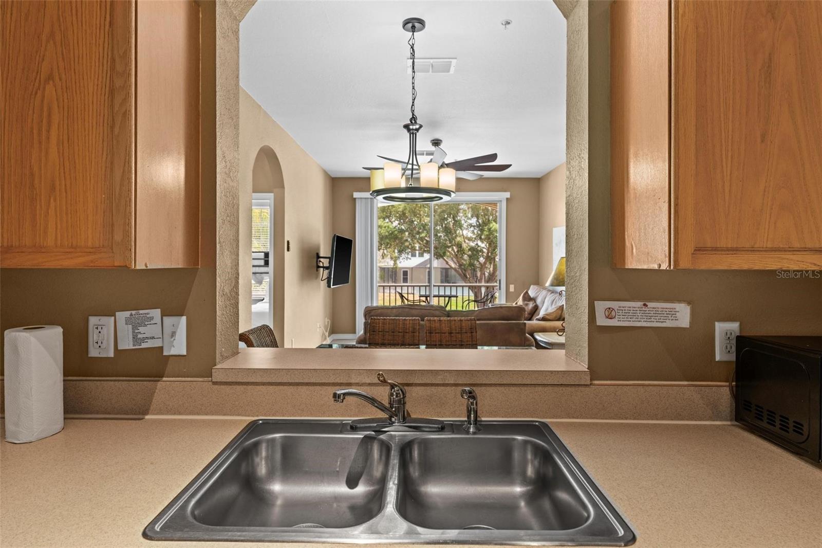 8101 COCONUT PALM WAY #203, KISSIMMEE, FL, 34747