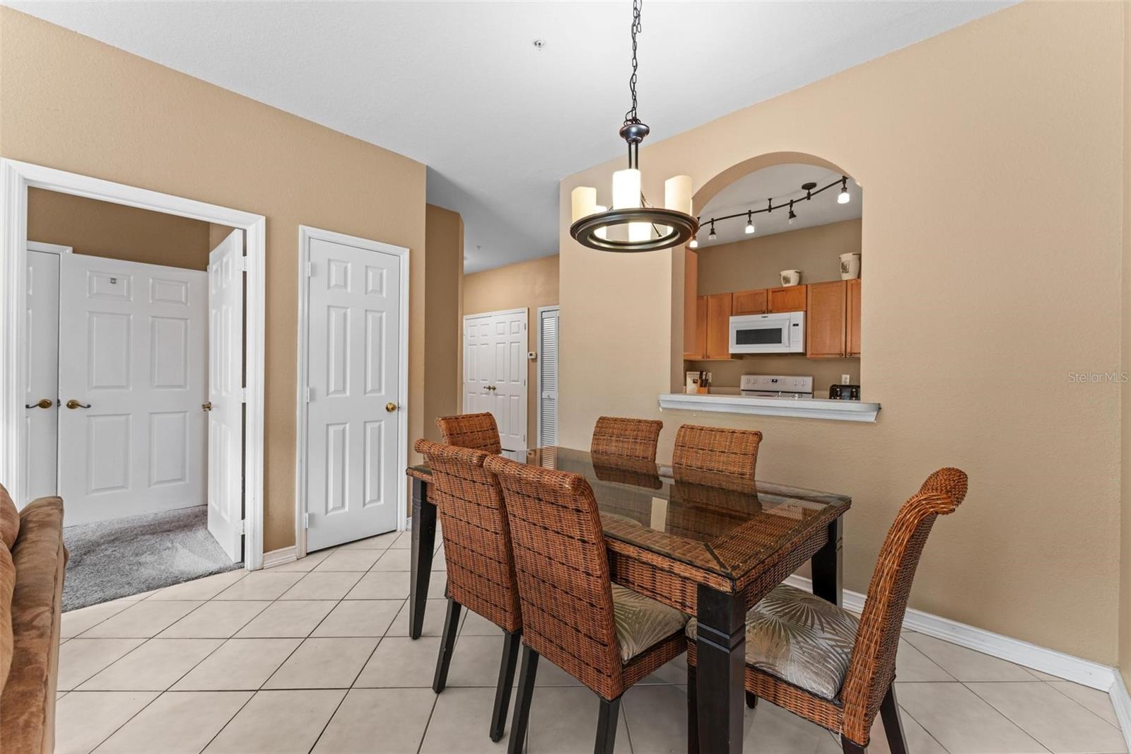 8101 COCONUT PALM WAY #203, KISSIMMEE, FL, 34747