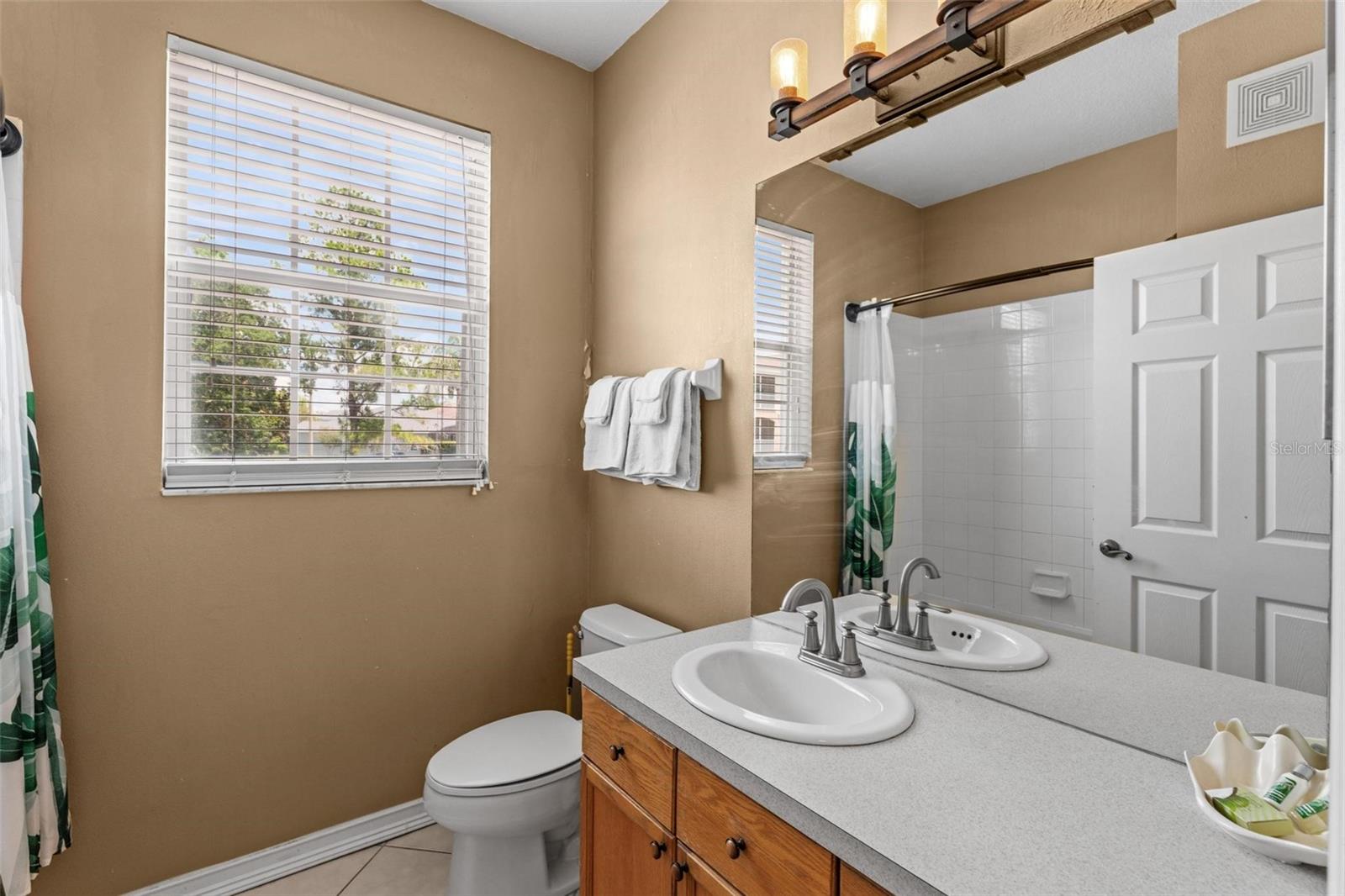 8101 COCONUT PALM WAY #203, KISSIMMEE, FL, 34747