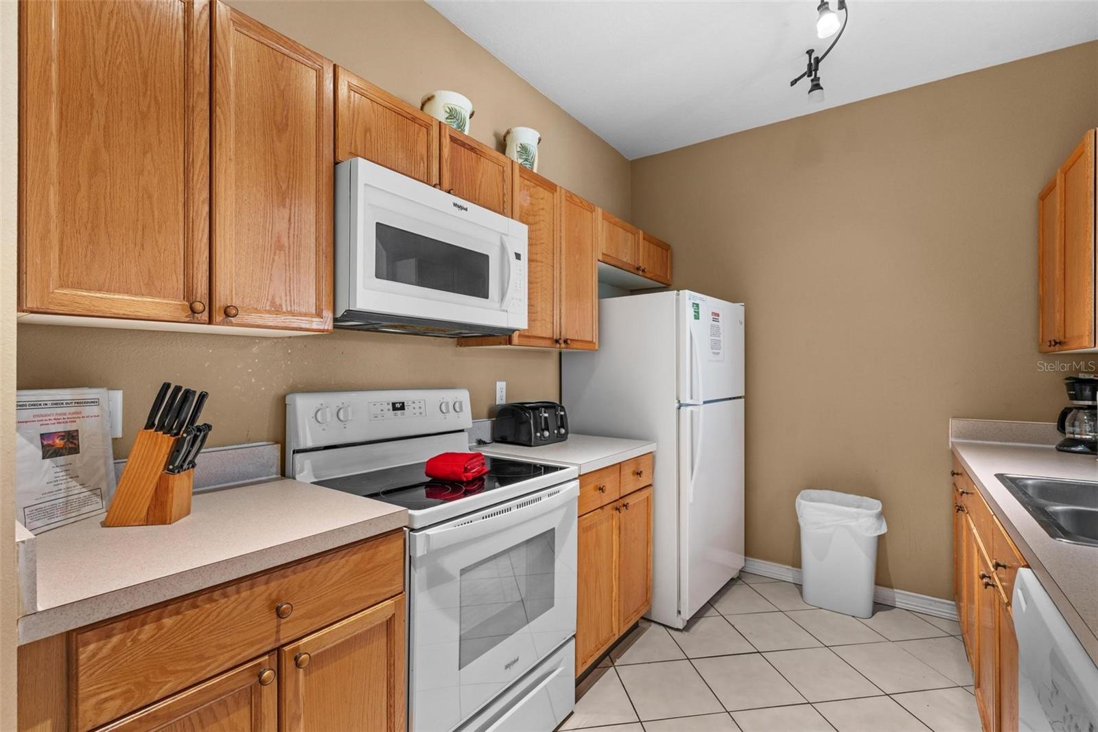 8101 COCONUT PALM WAY #203, KISSIMMEE, FL, 34747