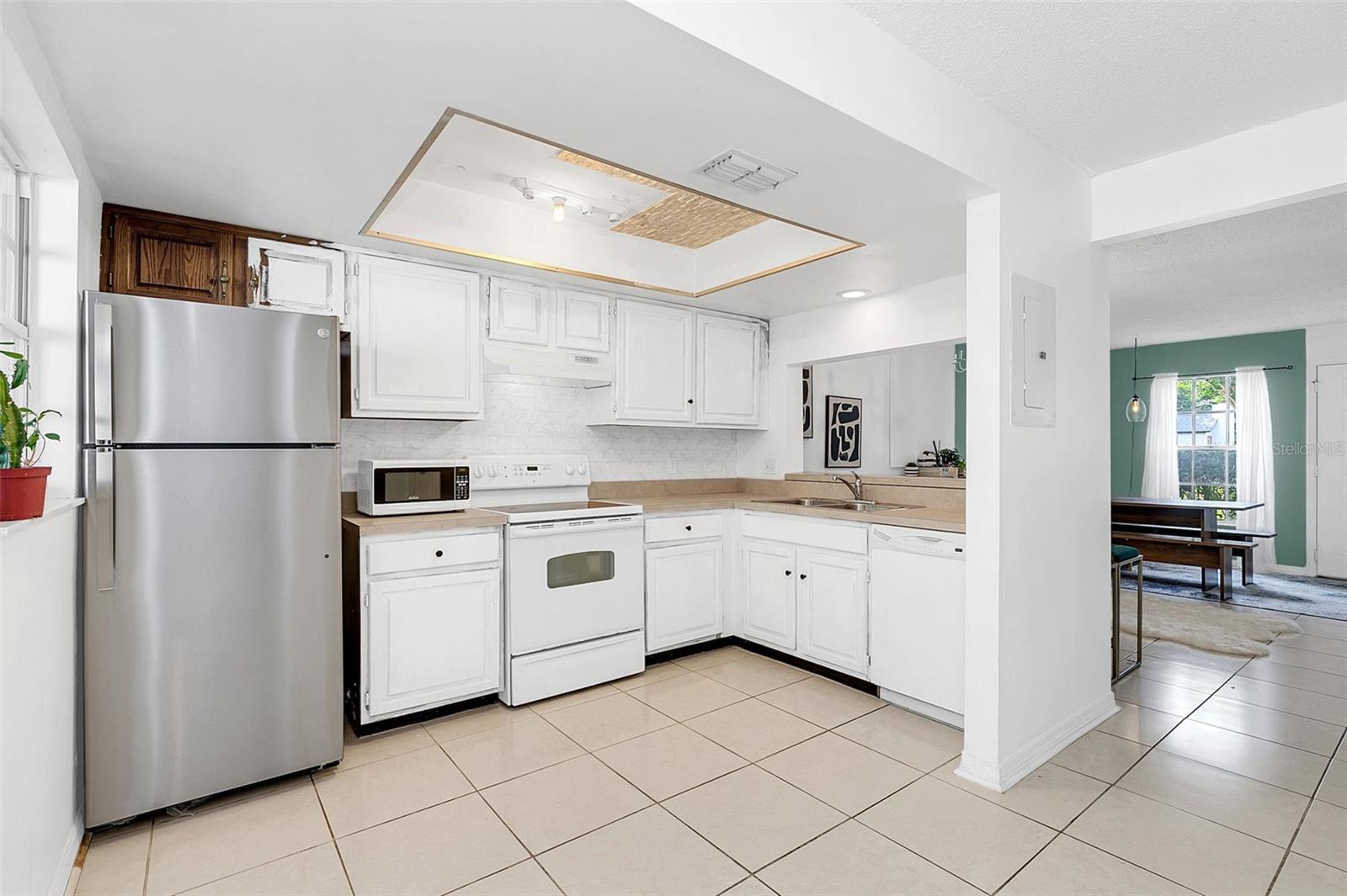 2704 E PINE ST, ORLANDO, FL, 32803