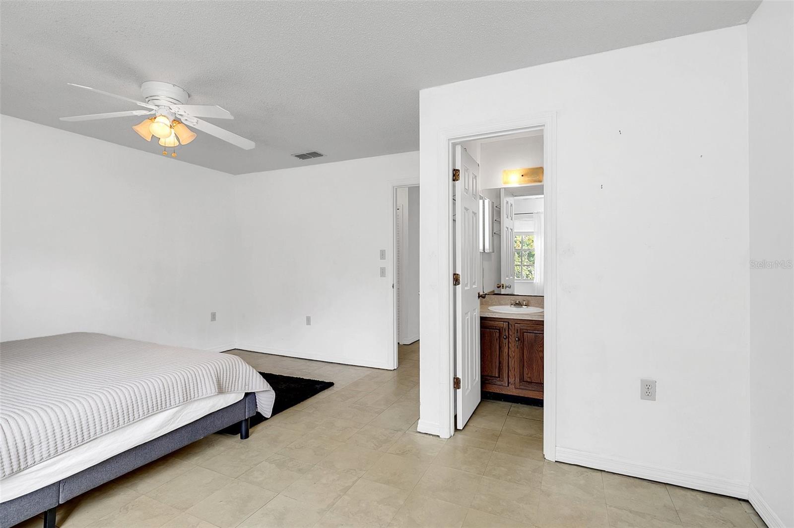 2704 E PINE ST, ORLANDO, FL, 32803