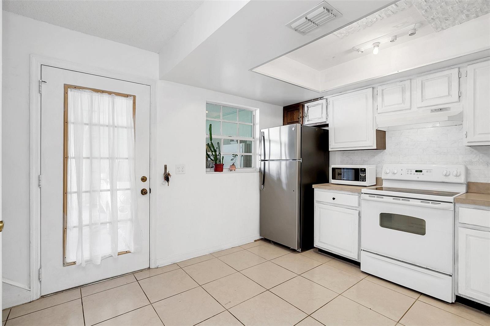 2704 E PINE ST, ORLANDO, FL, 32803