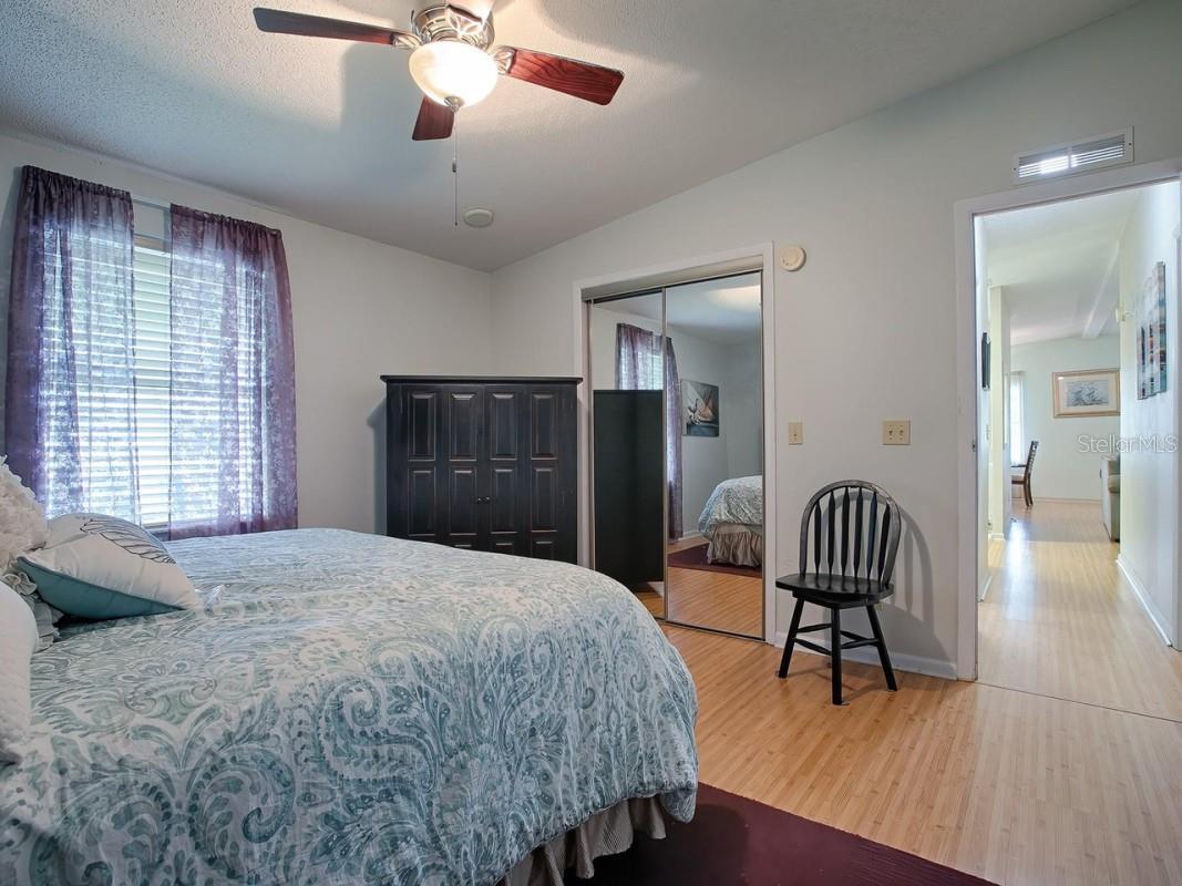 1550 HILLCREST DR, THE VILLAGES, FL, 32159