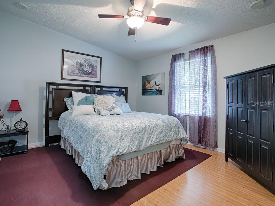 1550 HILLCREST DR, THE VILLAGES, FL, 32159