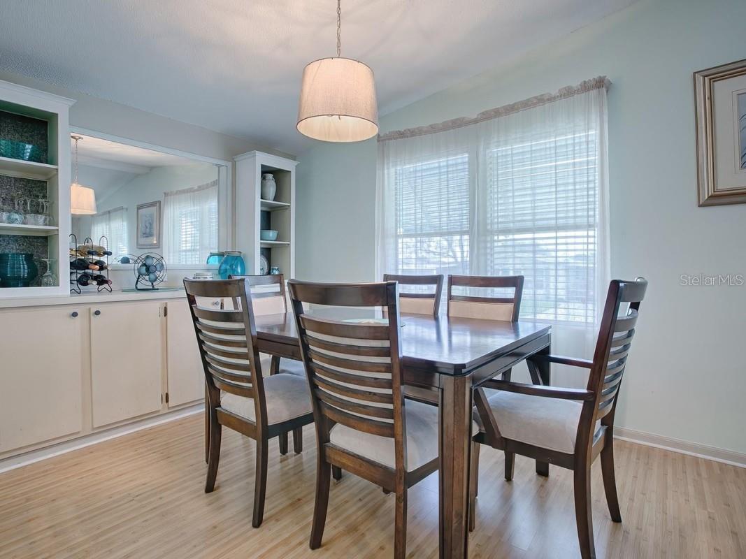 1550 HILLCREST DR, THE VILLAGES, FL, 32159