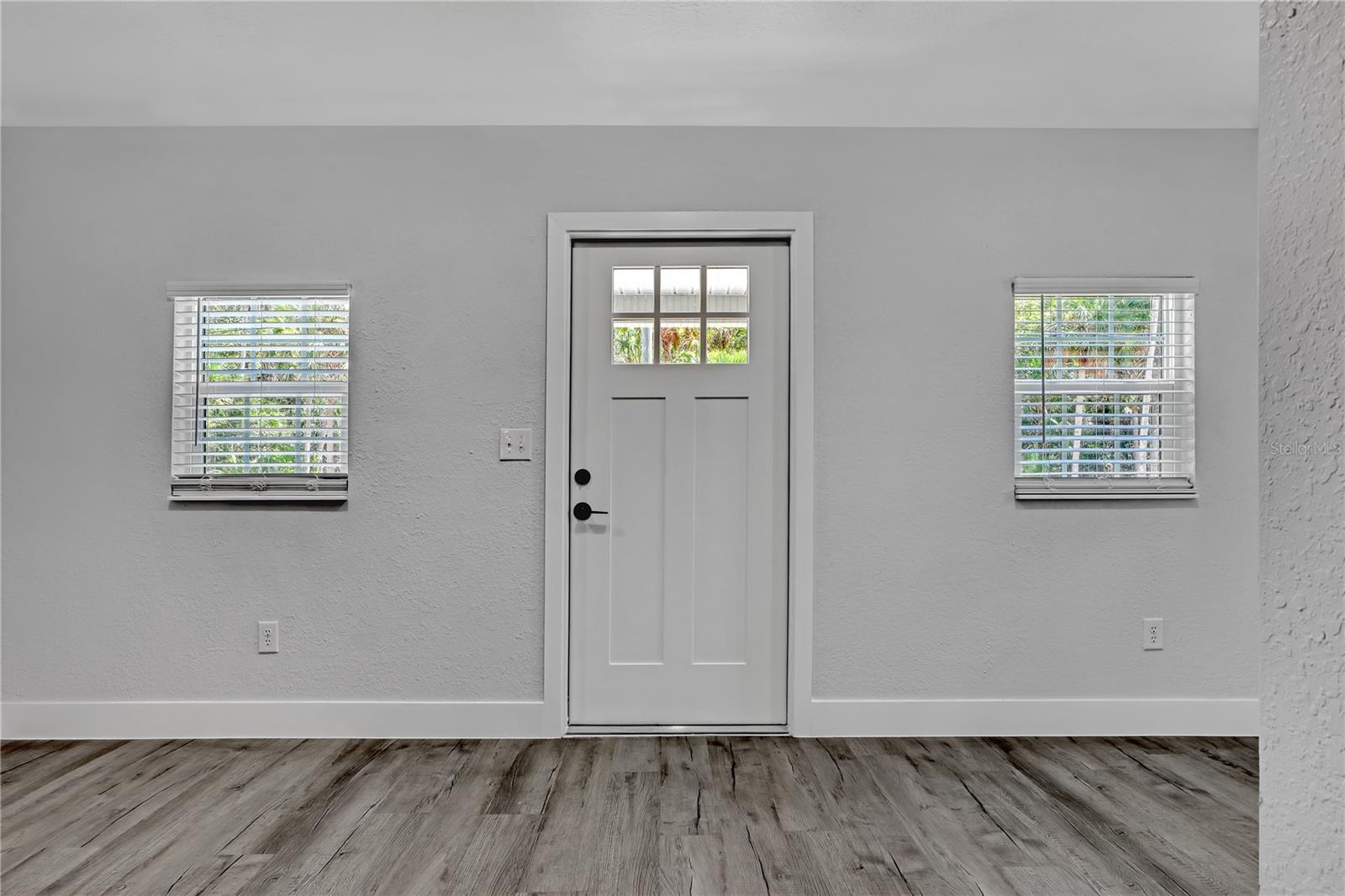 702 S MYRTLE AVE, NEW SMYRNA BEACH, FL, 32168