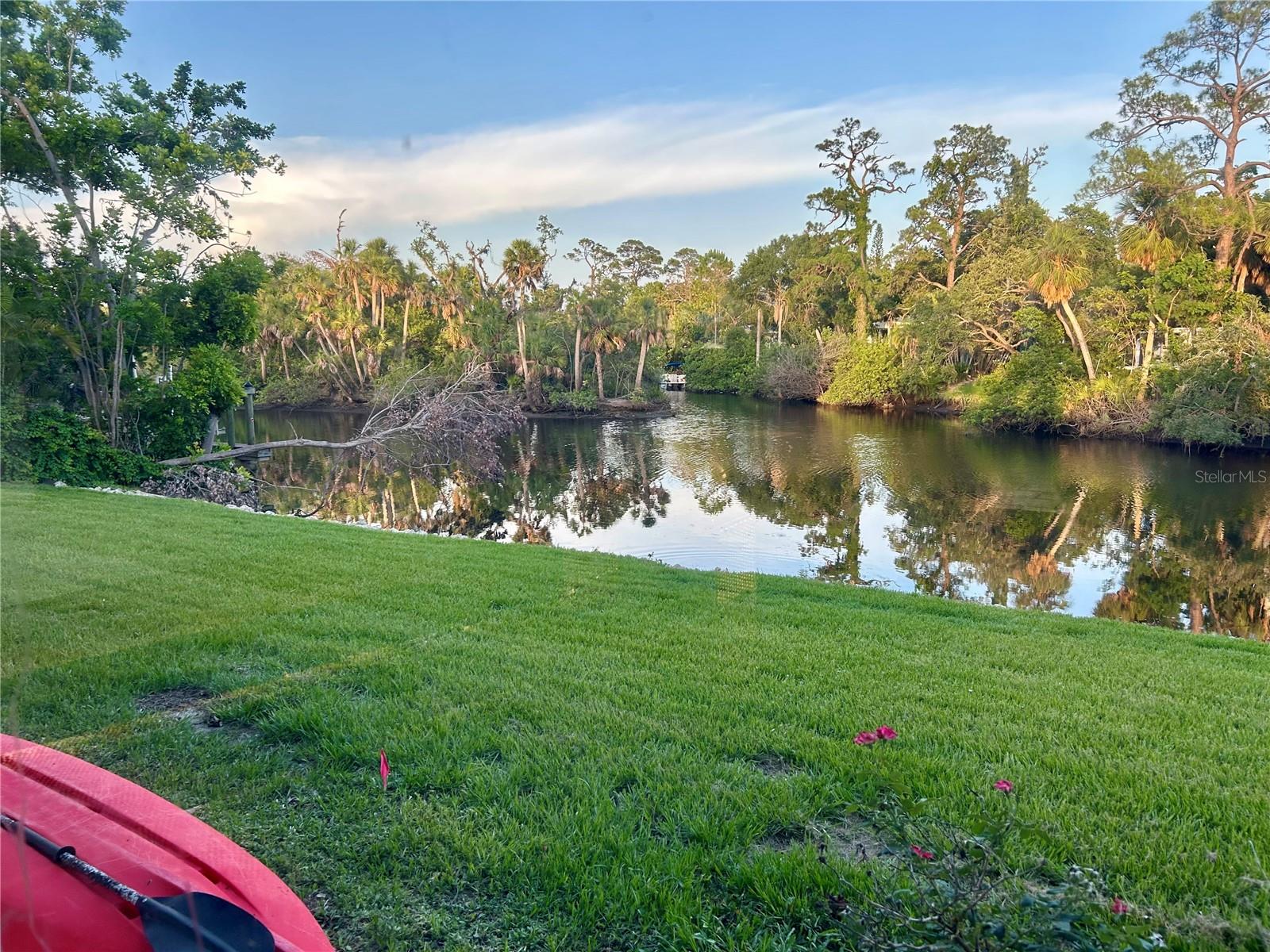 A4612052 Property Photo
