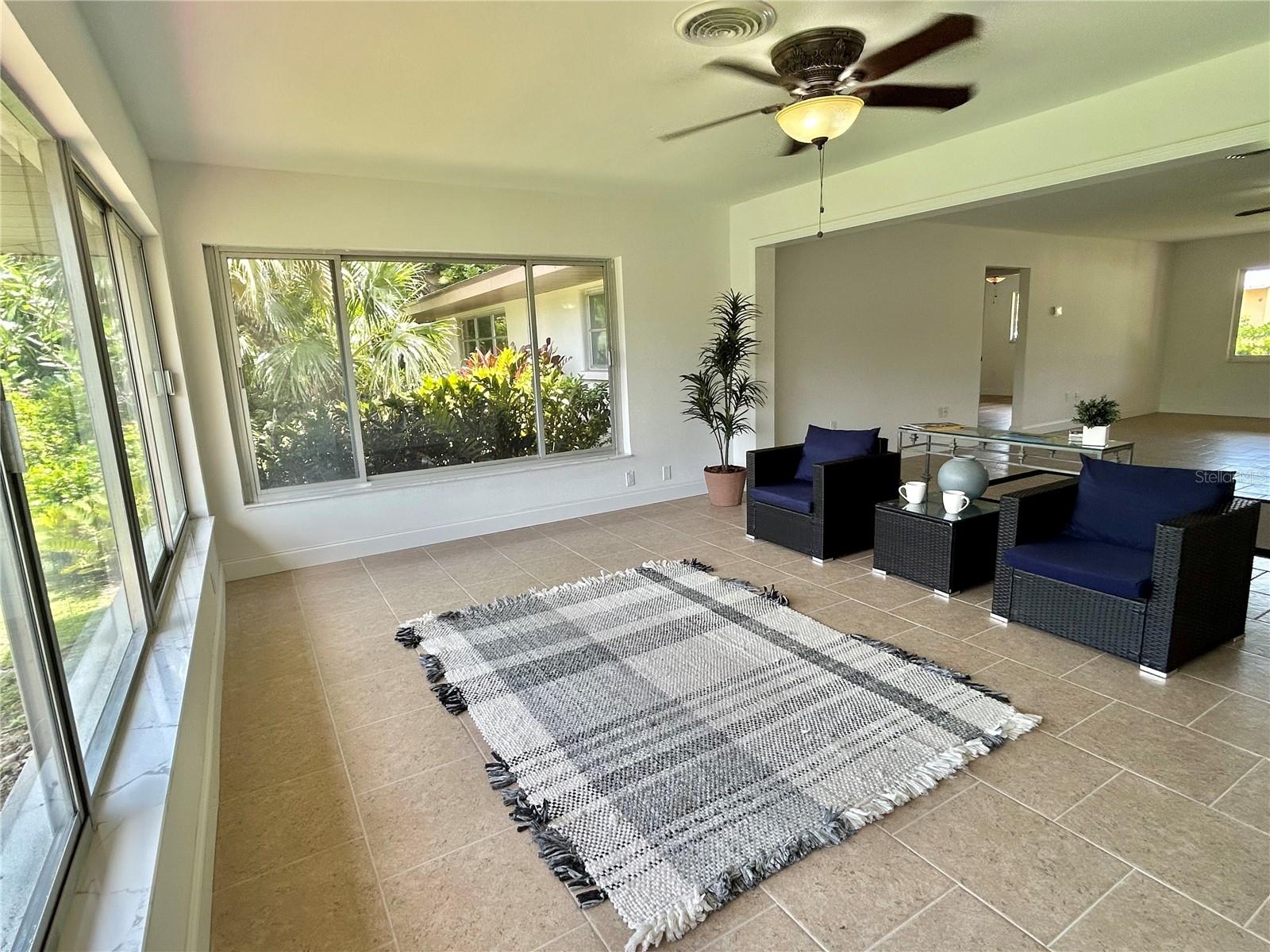 A4612052 Property Photo