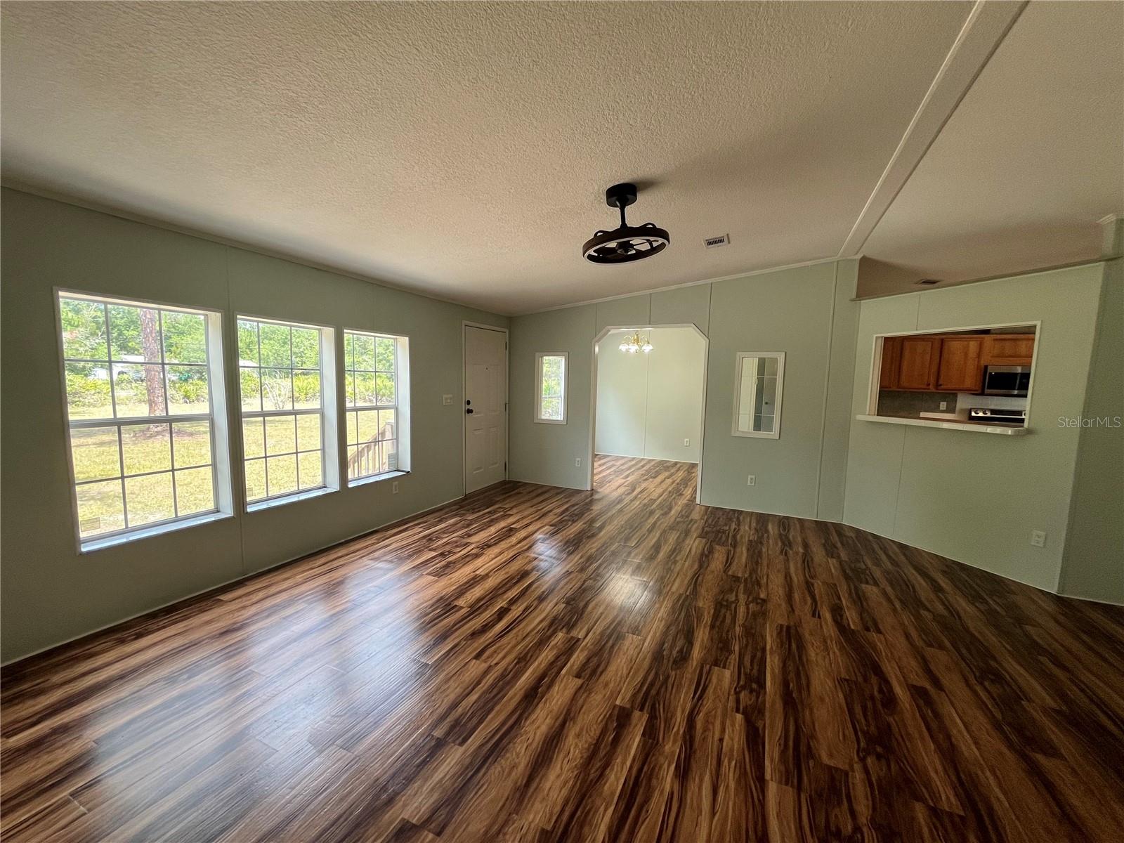 10350 BECKENGER AVE, HASTINGS, FL, 32145