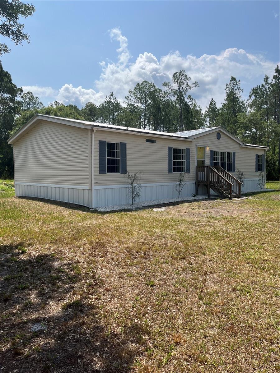 10350 BECKENGER AVE, HASTINGS, FL, 32145