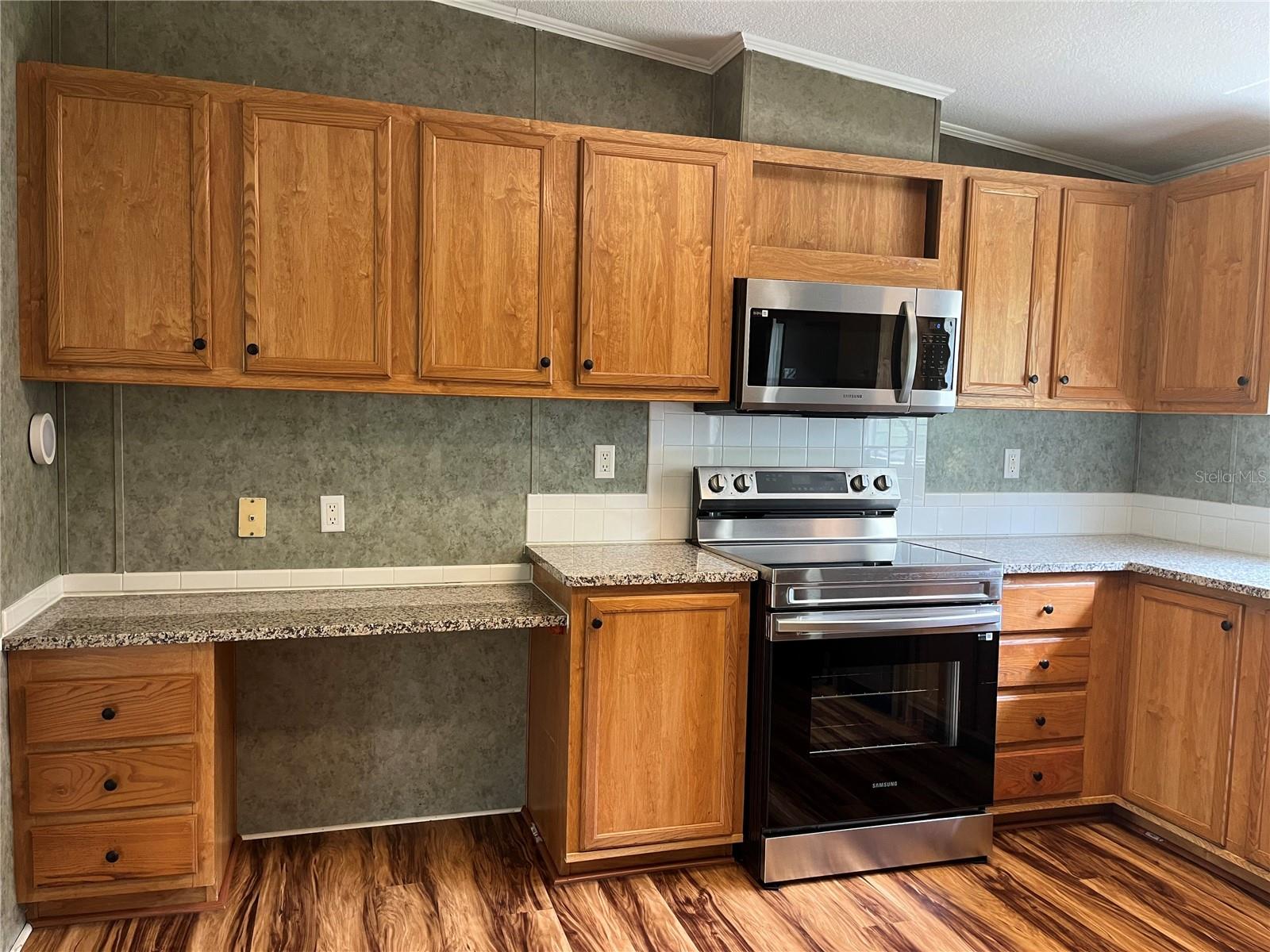 10350 BECKENGER AVE, HASTINGS, FL, 32145