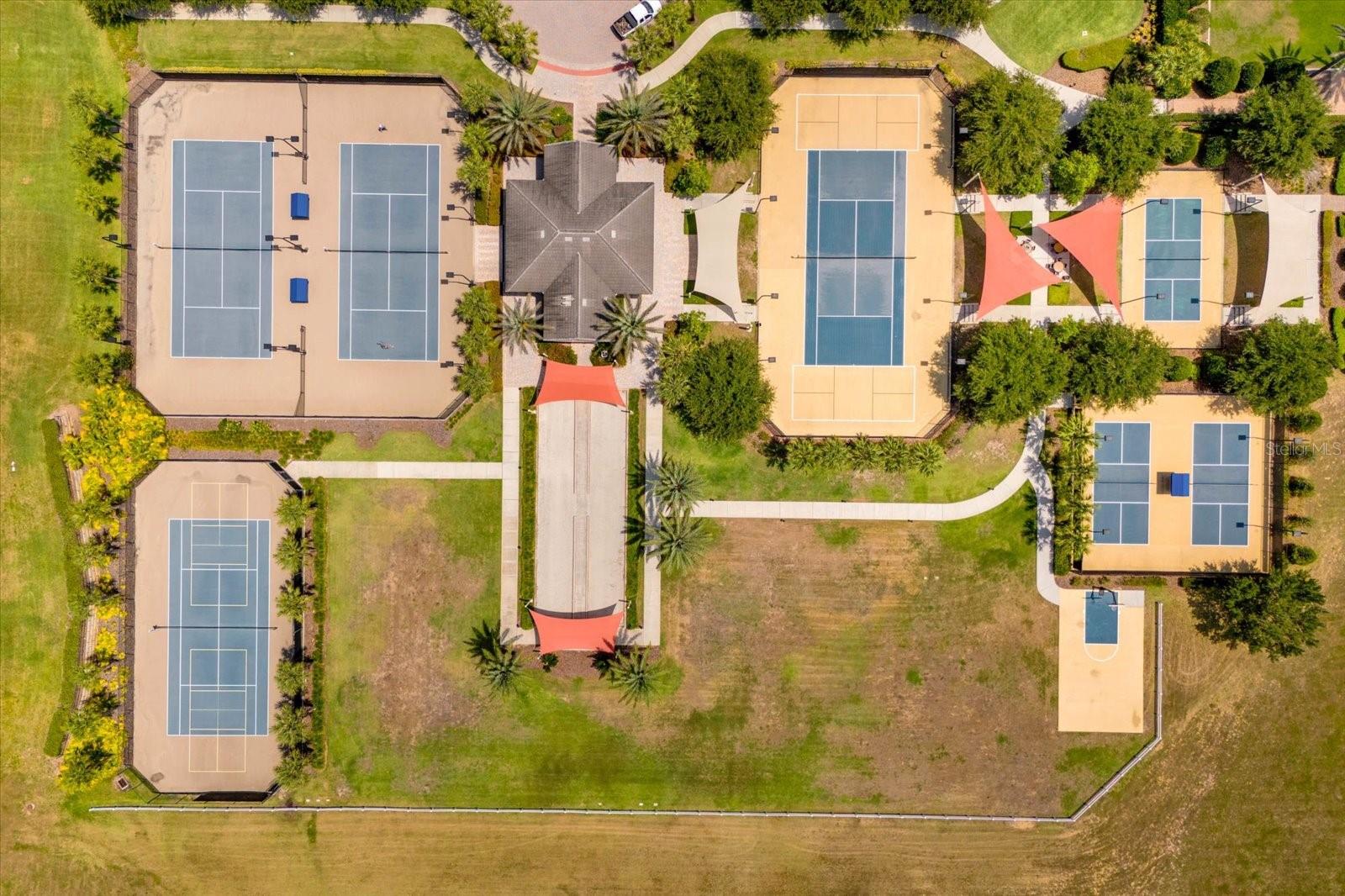 737 ALCOVE DR, GROVELAND, FL, 34736