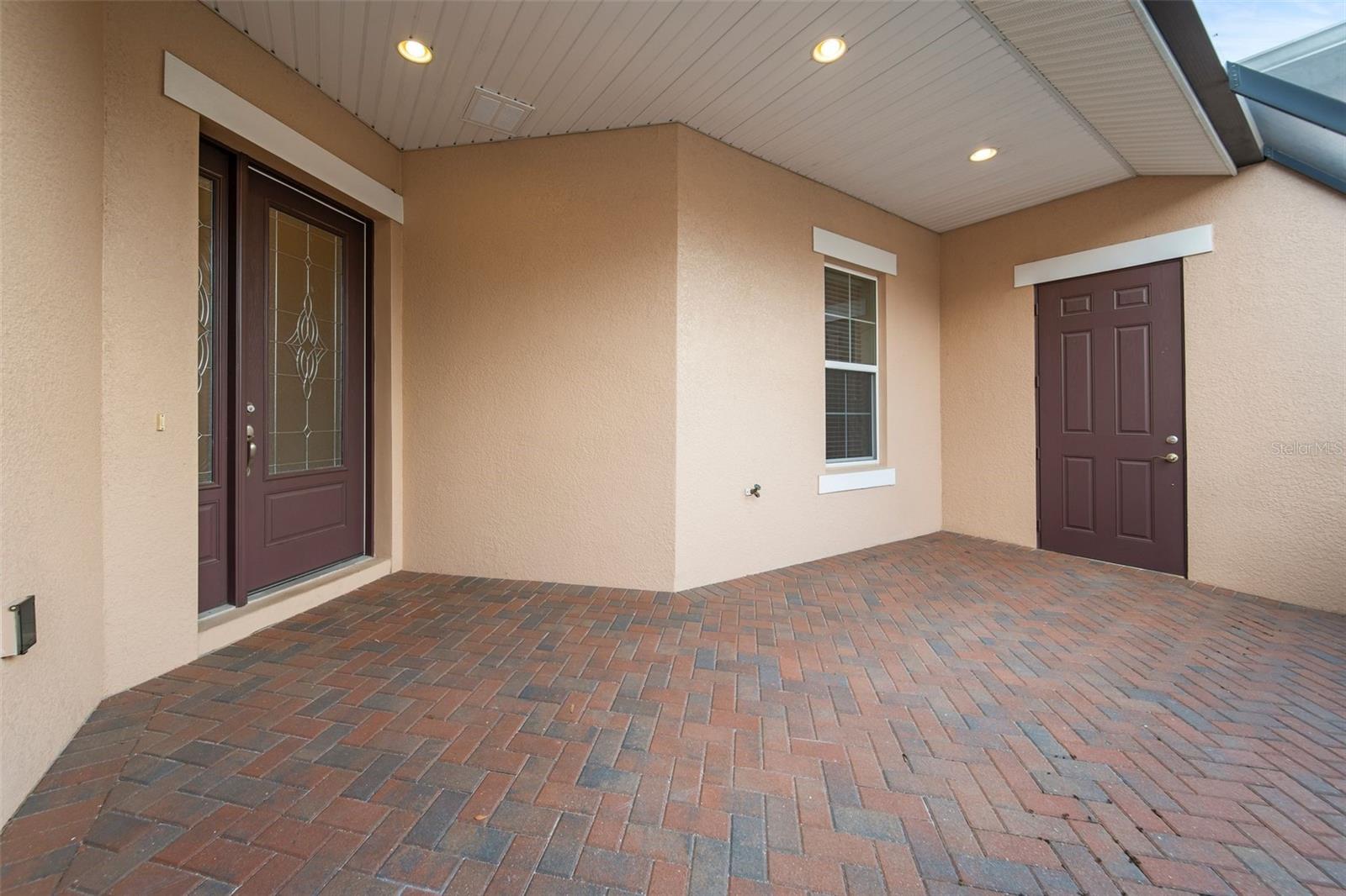 737 ALCOVE DR, GROVELAND, FL, 34736