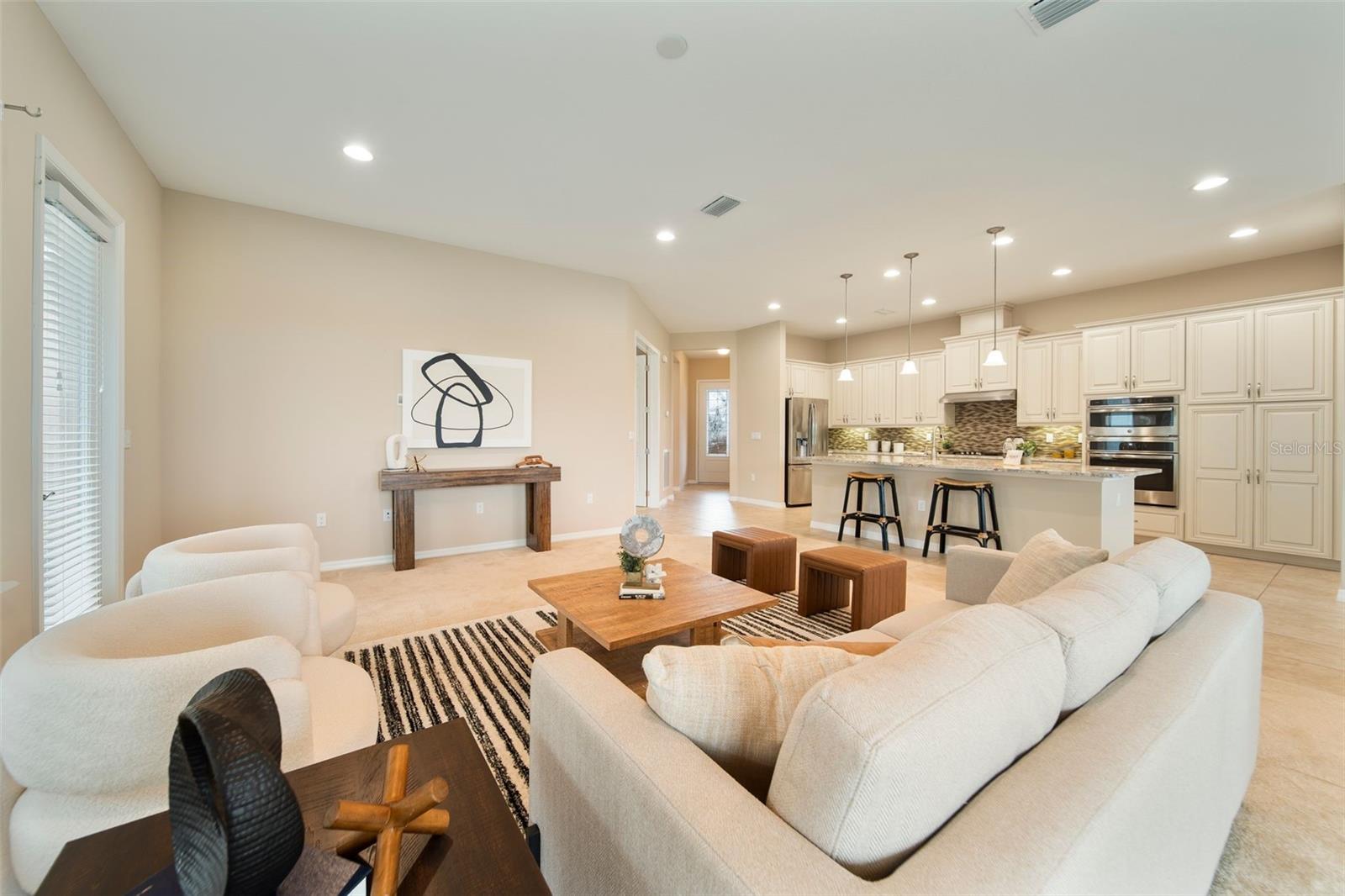 737 ALCOVE DR, GROVELAND, FL, 34736