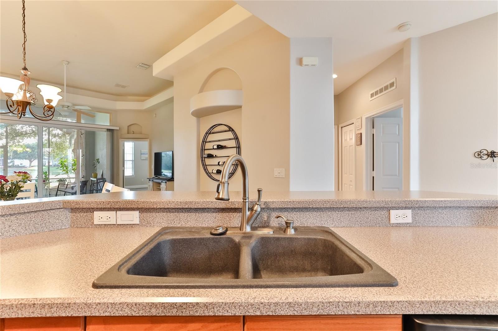 120 BAUER CIR, DAYTONA BEACH, FL, 32124