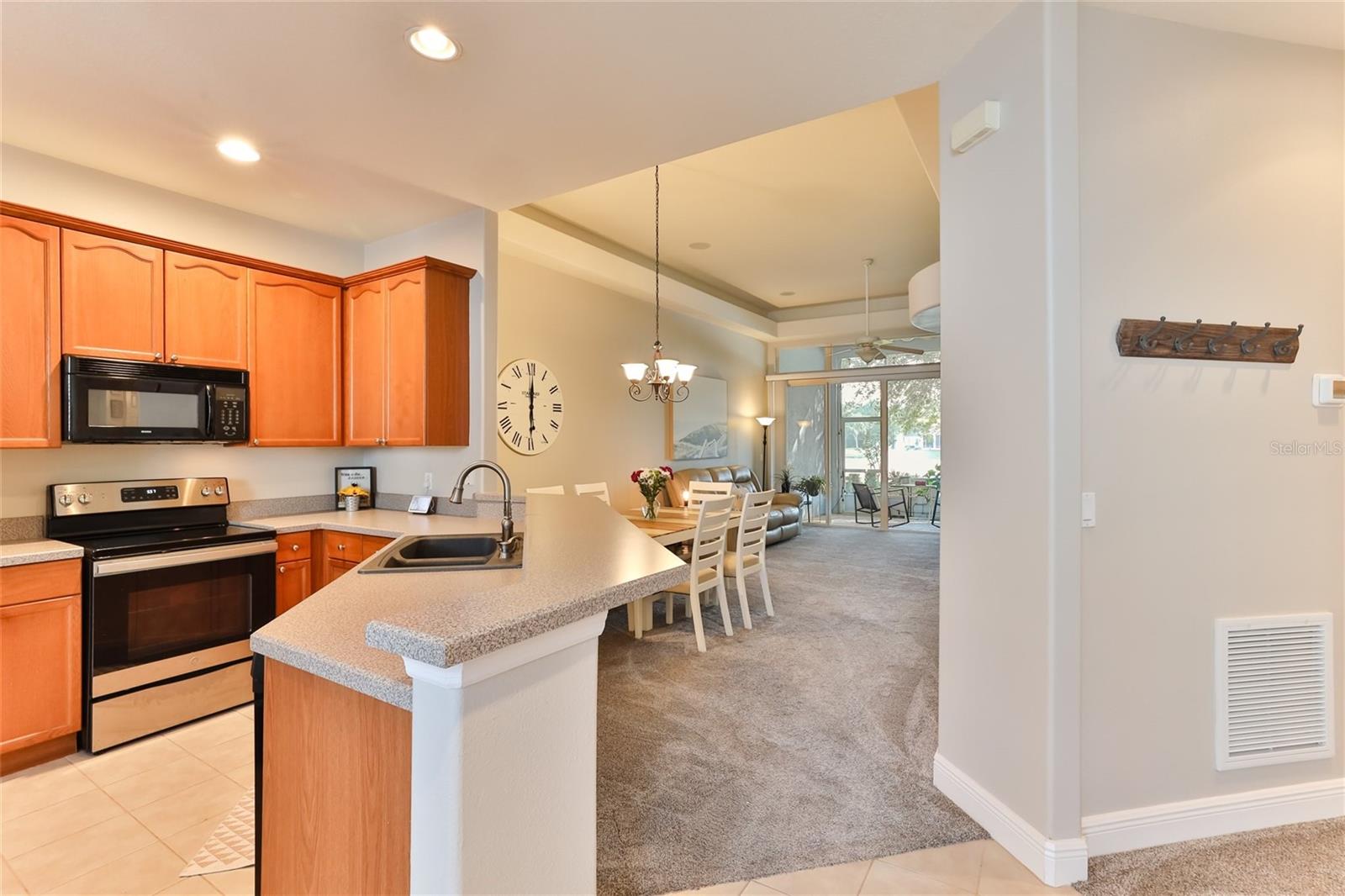 120 BAUER CIR, DAYTONA BEACH, FL, 32124