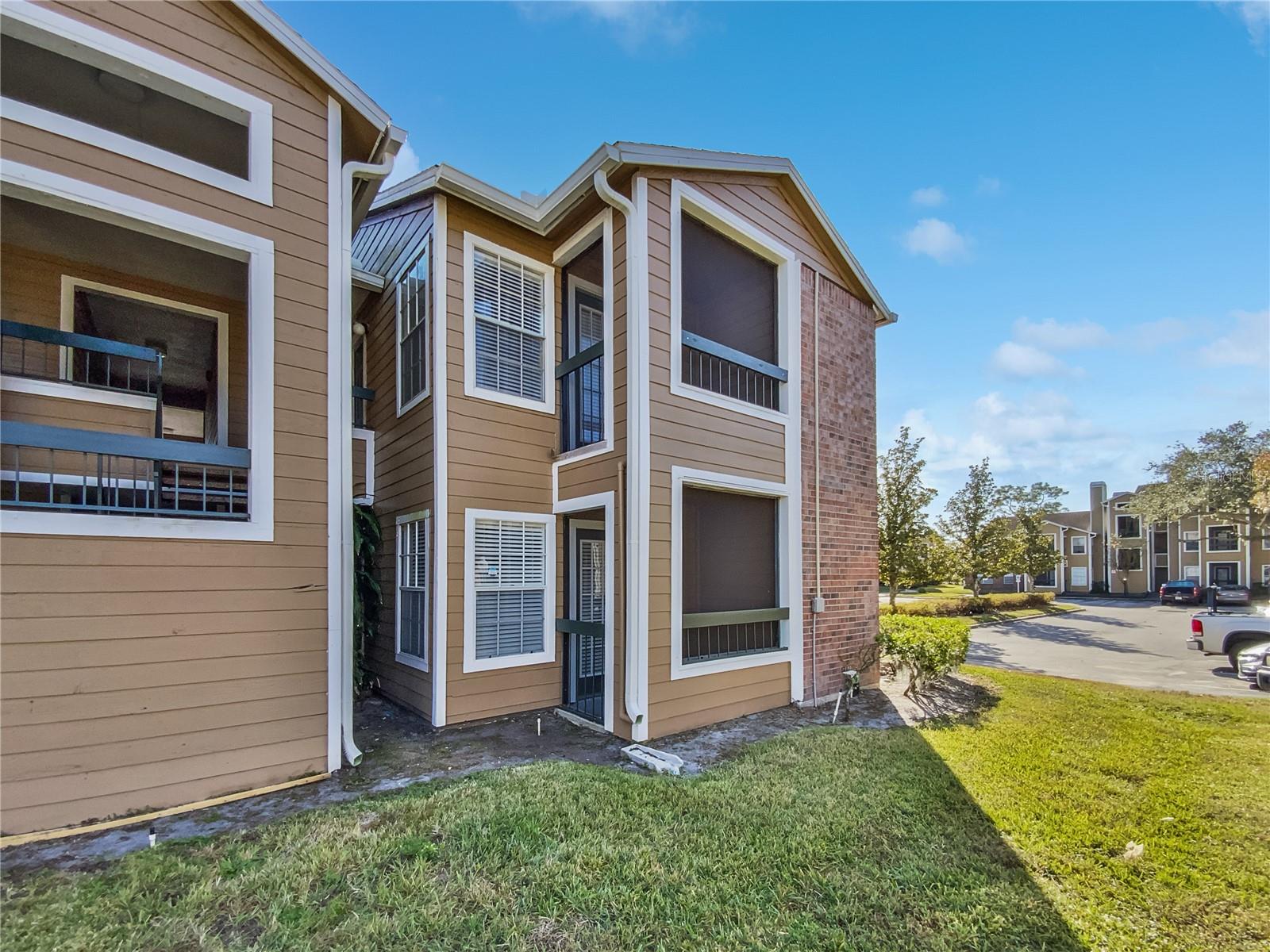 4350 PERKINSHIRE LN #111, ORLANDO, FL, 32822