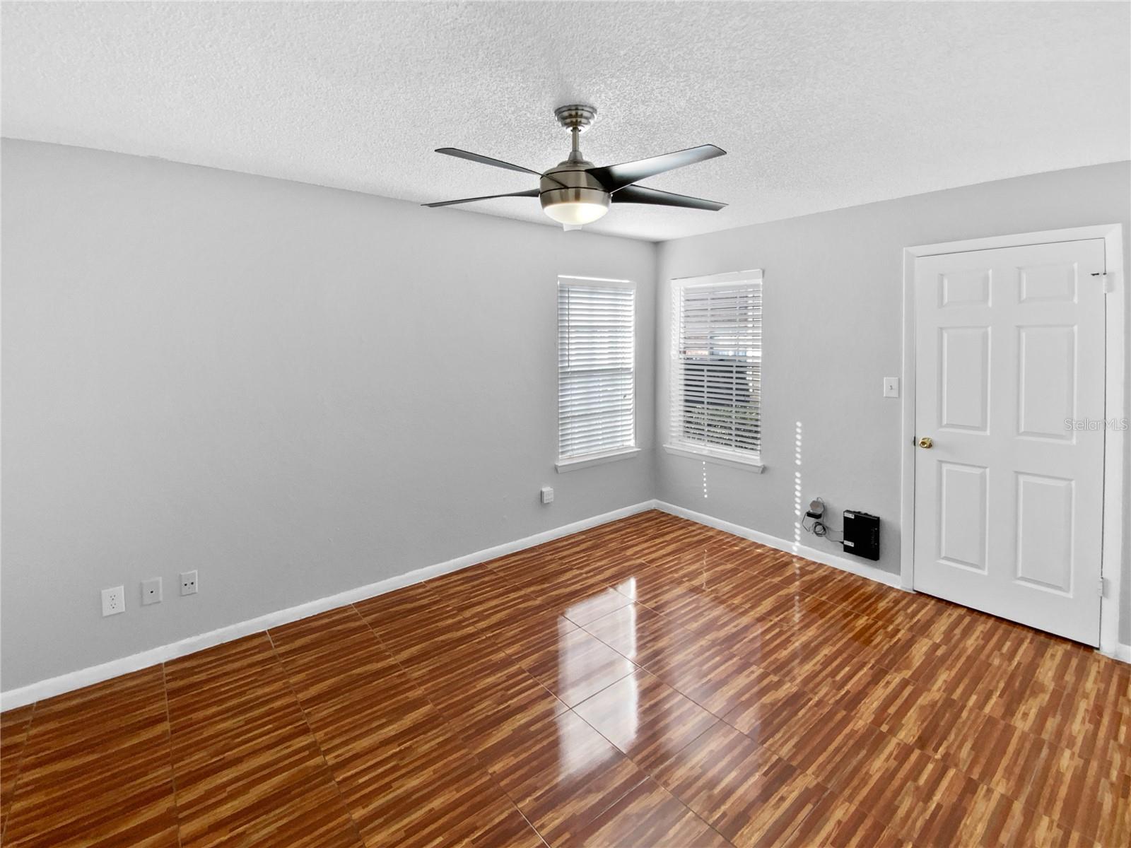 4350 PERKINSHIRE LN #111, ORLANDO, FL, 32822