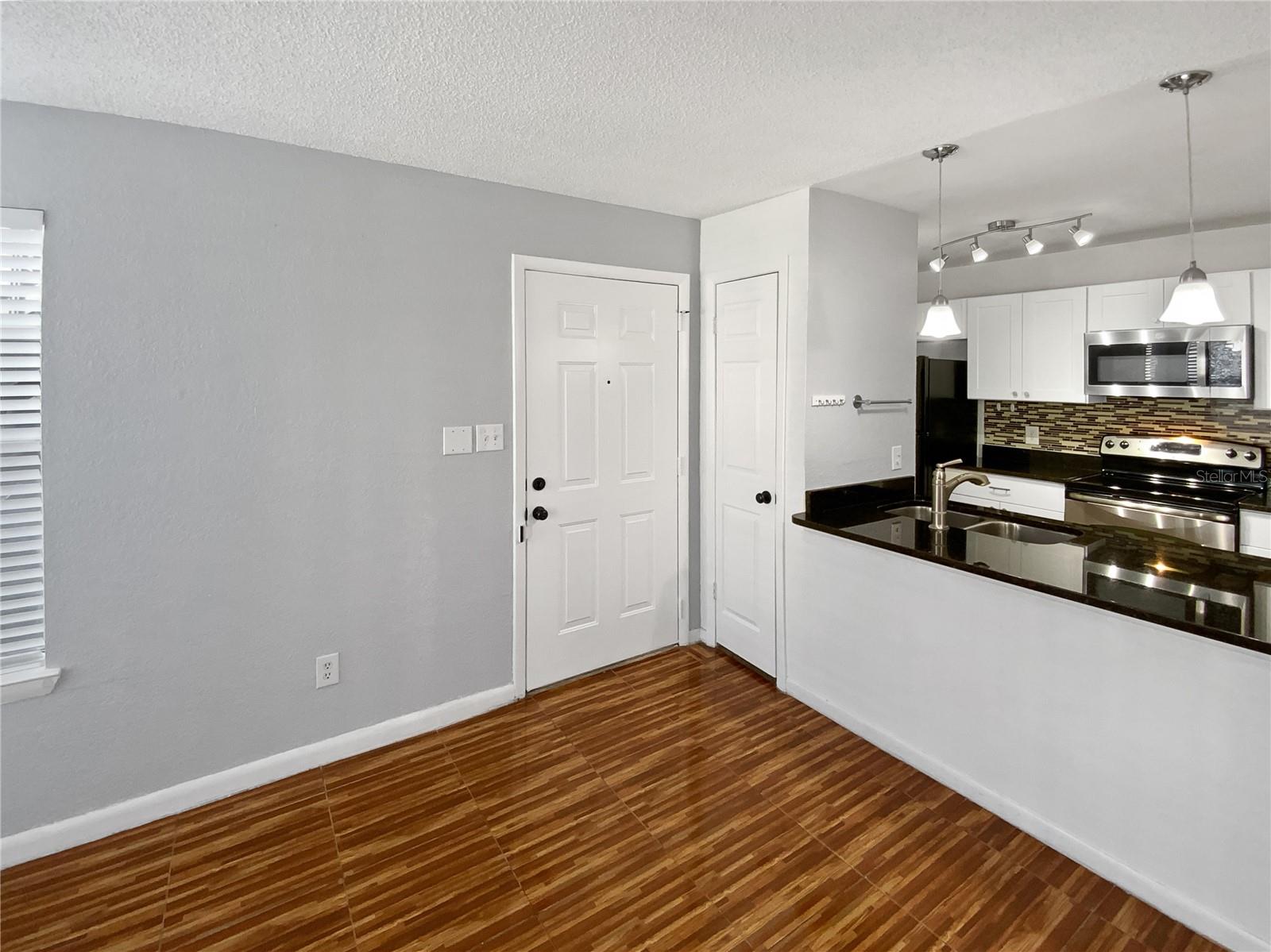4350 PERKINSHIRE LN #111, ORLANDO, FL, 32822