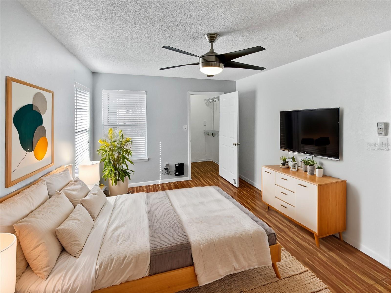 4350 PERKINSHIRE LN #111, ORLANDO, FL, 32822