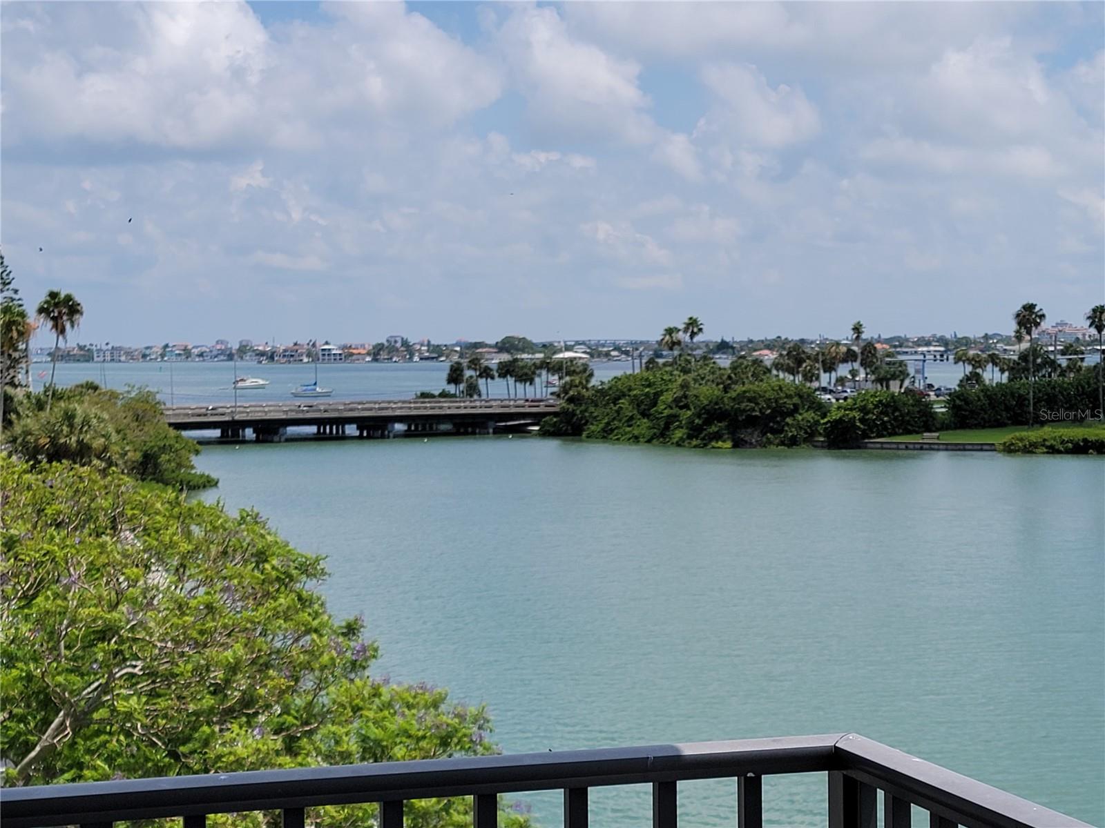 7600 SUN ISLAND DR S #408, SOUTH PASADENA, FL, 33707