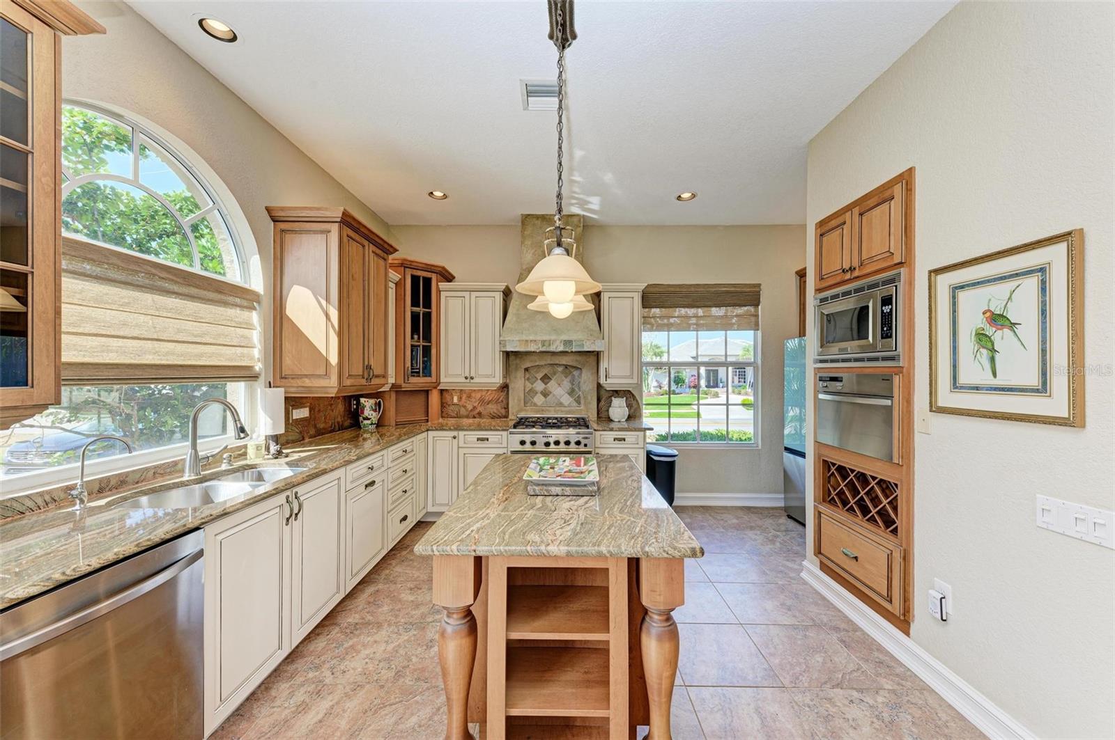 2125 RYAN BLVD, PUNTA GORDA, FL, 33950
