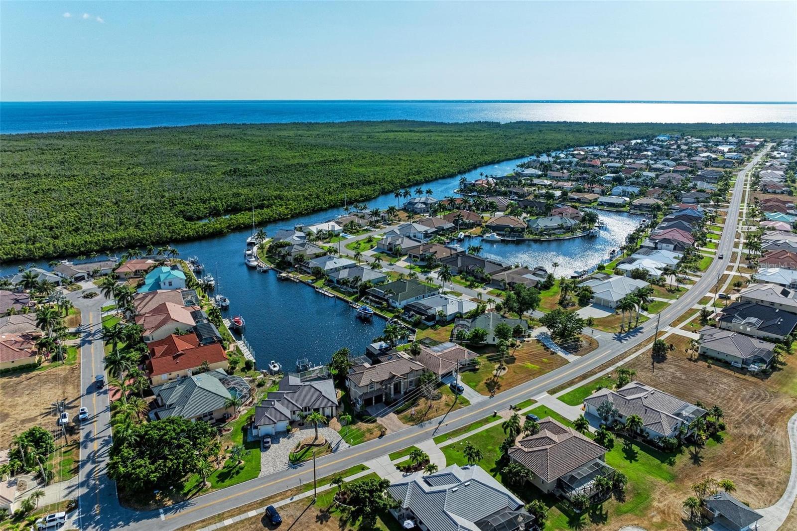 2125 RYAN BLVD, PUNTA GORDA, FL, 33950