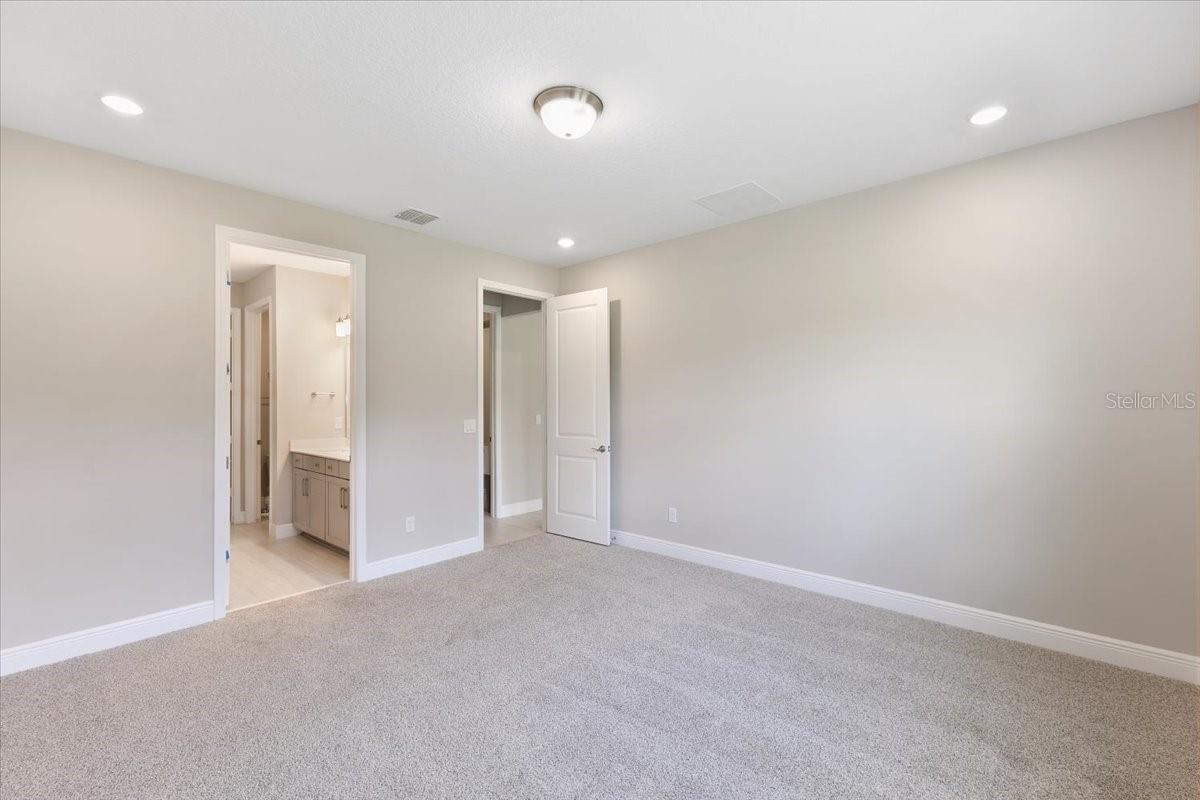 3145 LEGENDS PRESERVE DR, DAYTONA BEACH, FL, 32124