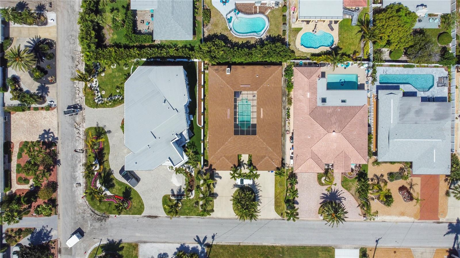 2504 HIBISCUS DR W, BELLEAIR BEACH, FL, 33786