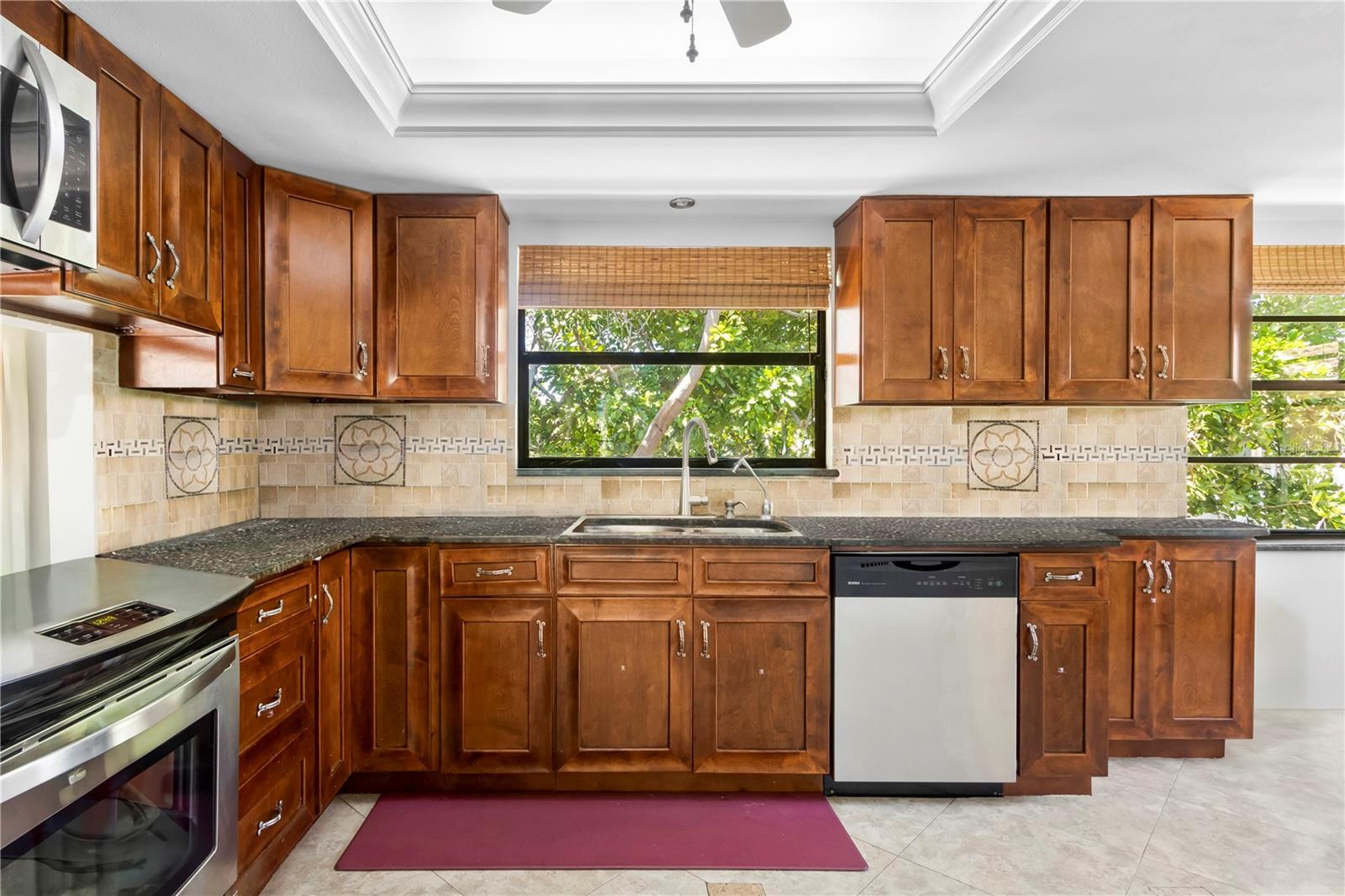2504 HIBISCUS DR W, BELLEAIR BEACH, FL, 33786