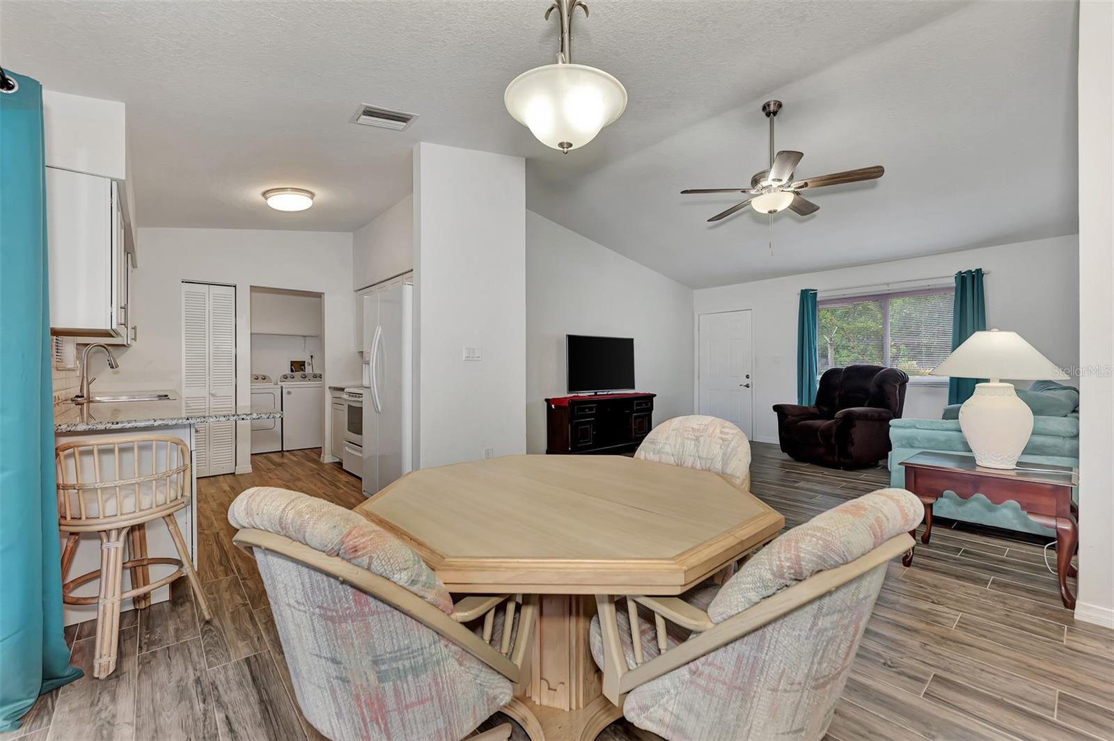 963 KENNWOOD TER NW, PORT CHARLOTTE, FL, 33948