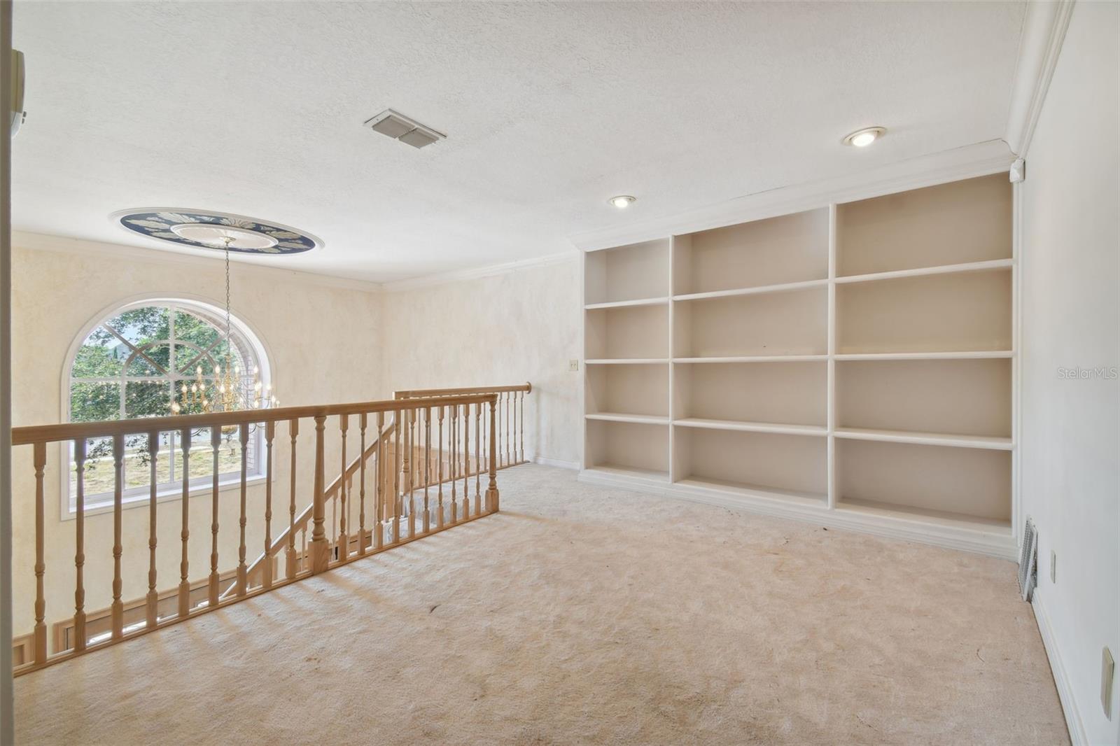 6109 WATERS WAY, WEEKI WACHEE, FL, 34607