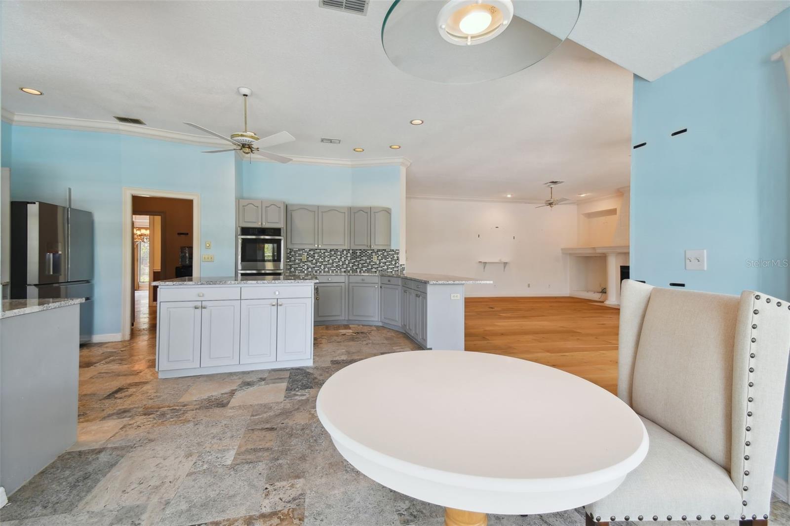 6109 WATERS WAY, WEEKI WACHEE, FL, 34607