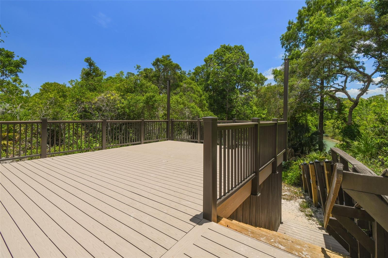 6109 WATERS WAY, WEEKI WACHEE, FL, 34607
