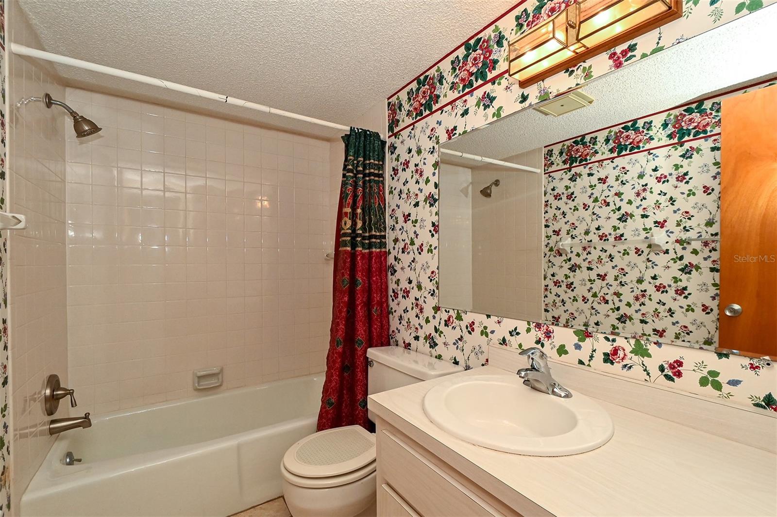 3981 MACEACHEN BLVD #330, SARASOTA, FL, 34233