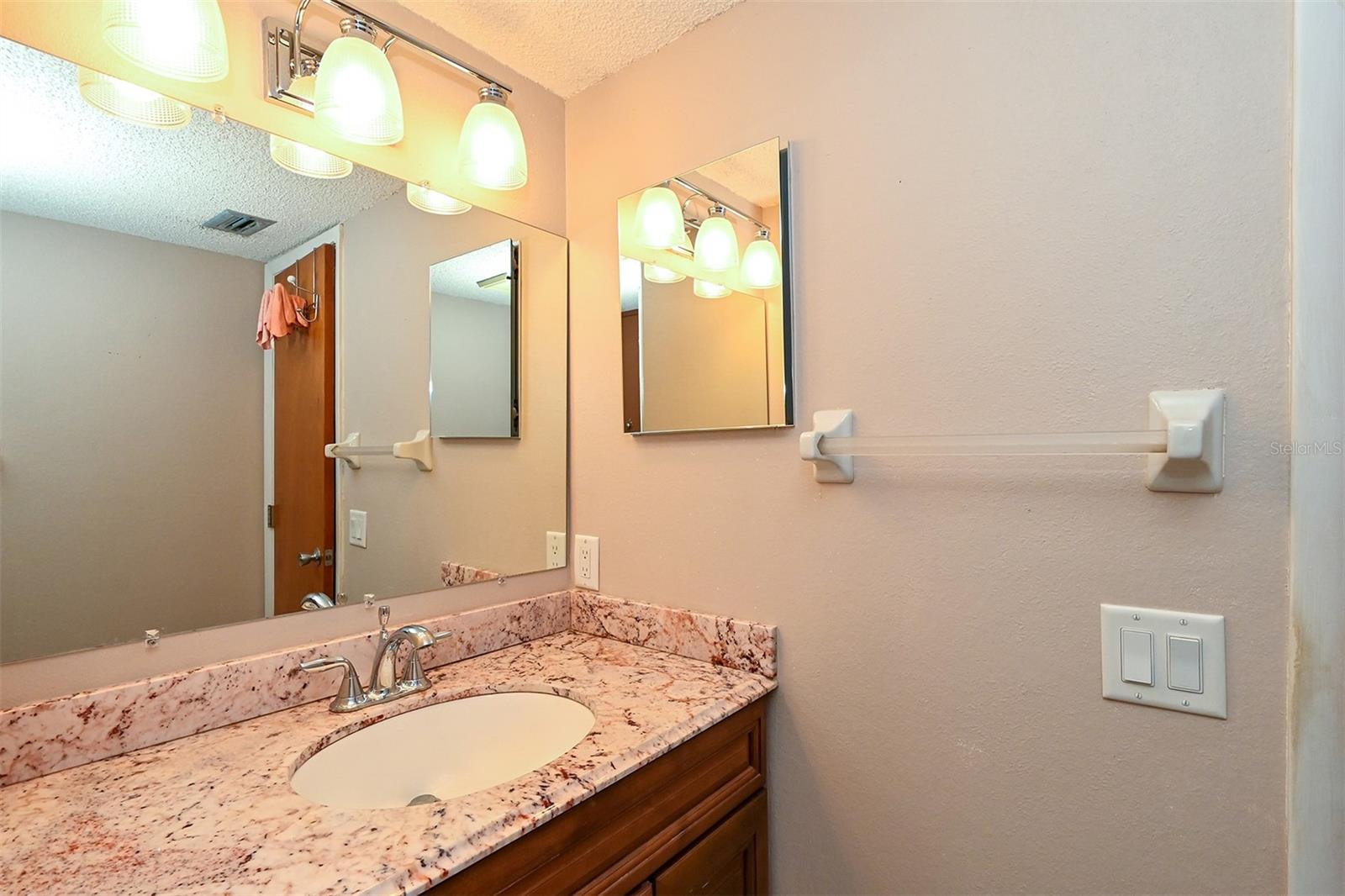 3981 MACEACHEN BLVD #330, SARASOTA, FL, 34233