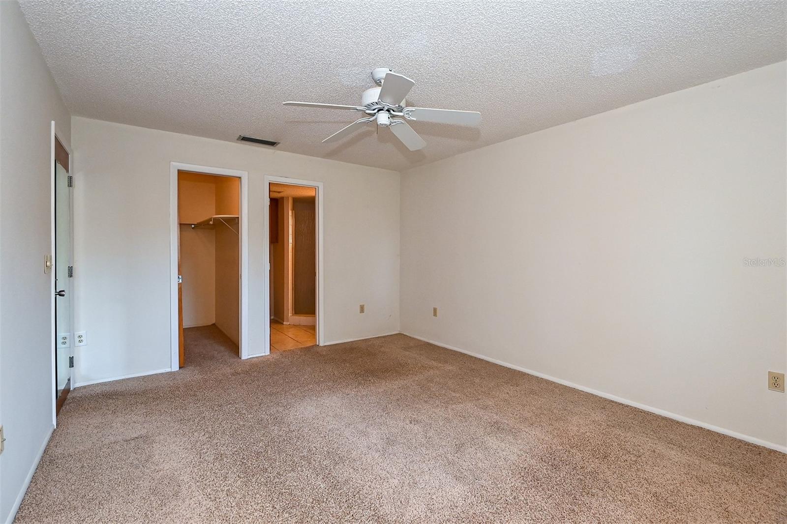 3981 MACEACHEN BLVD #330, SARASOTA, FL, 34233