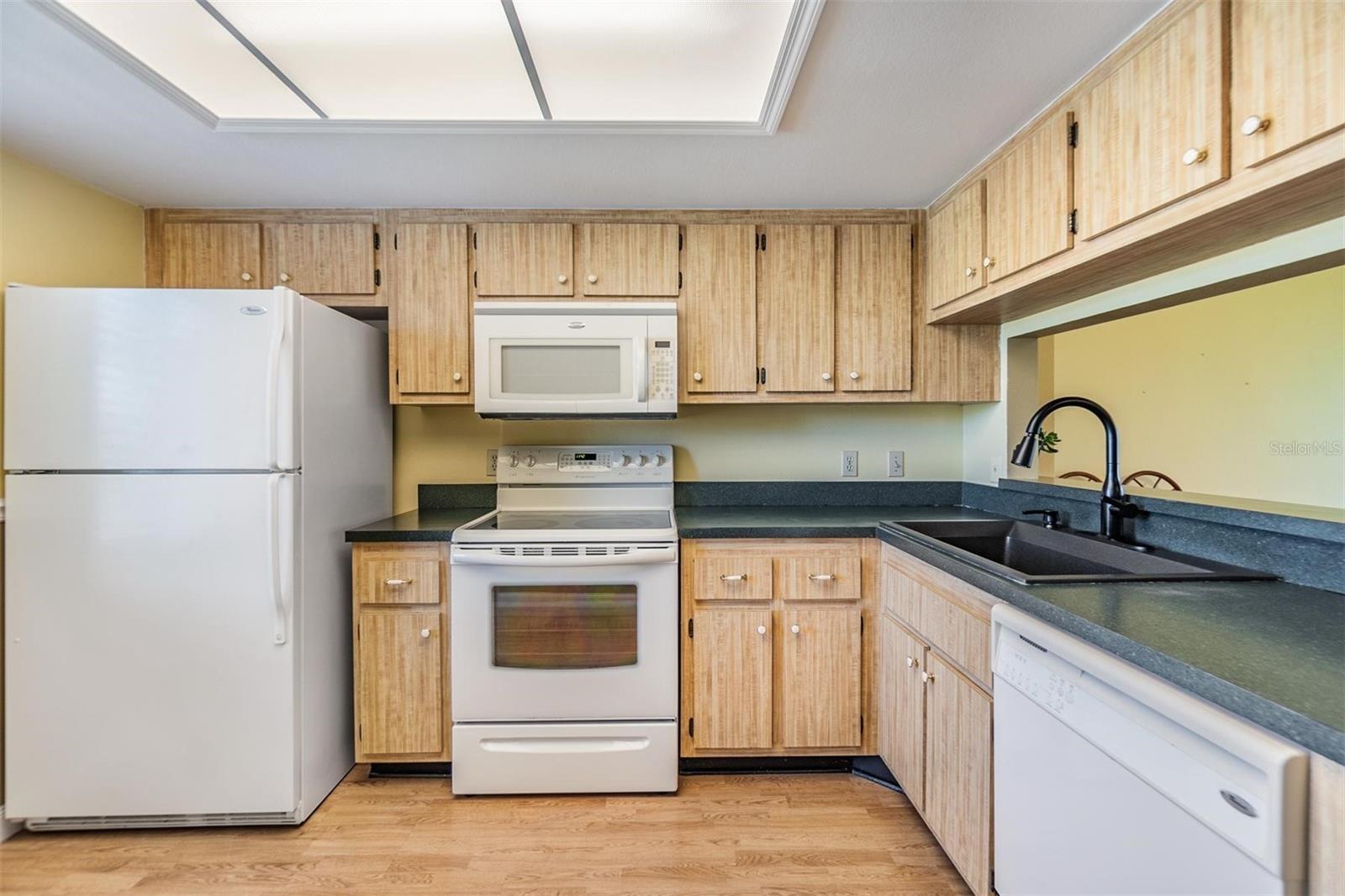110 W CYPRESS CT #82, OLDSMAR, FL, 34677