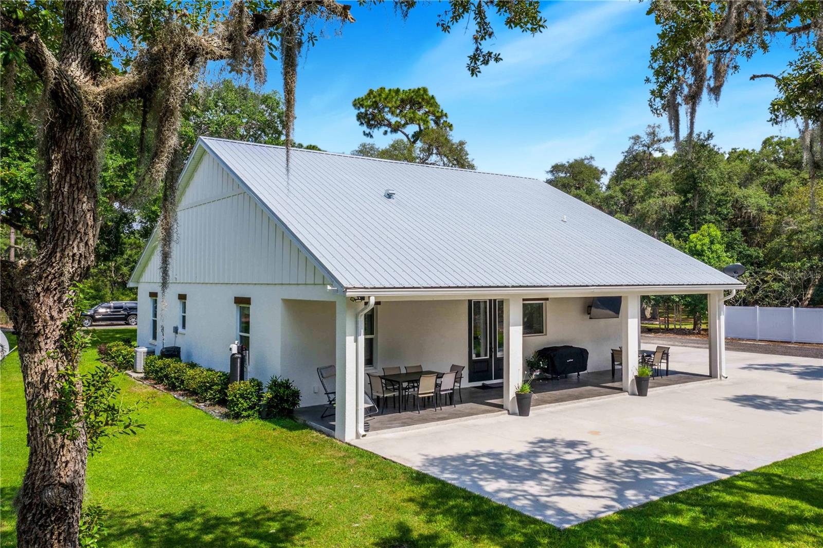 12510 LAKE HATCHINEHA RD, HAINES CITY, FL, 33844